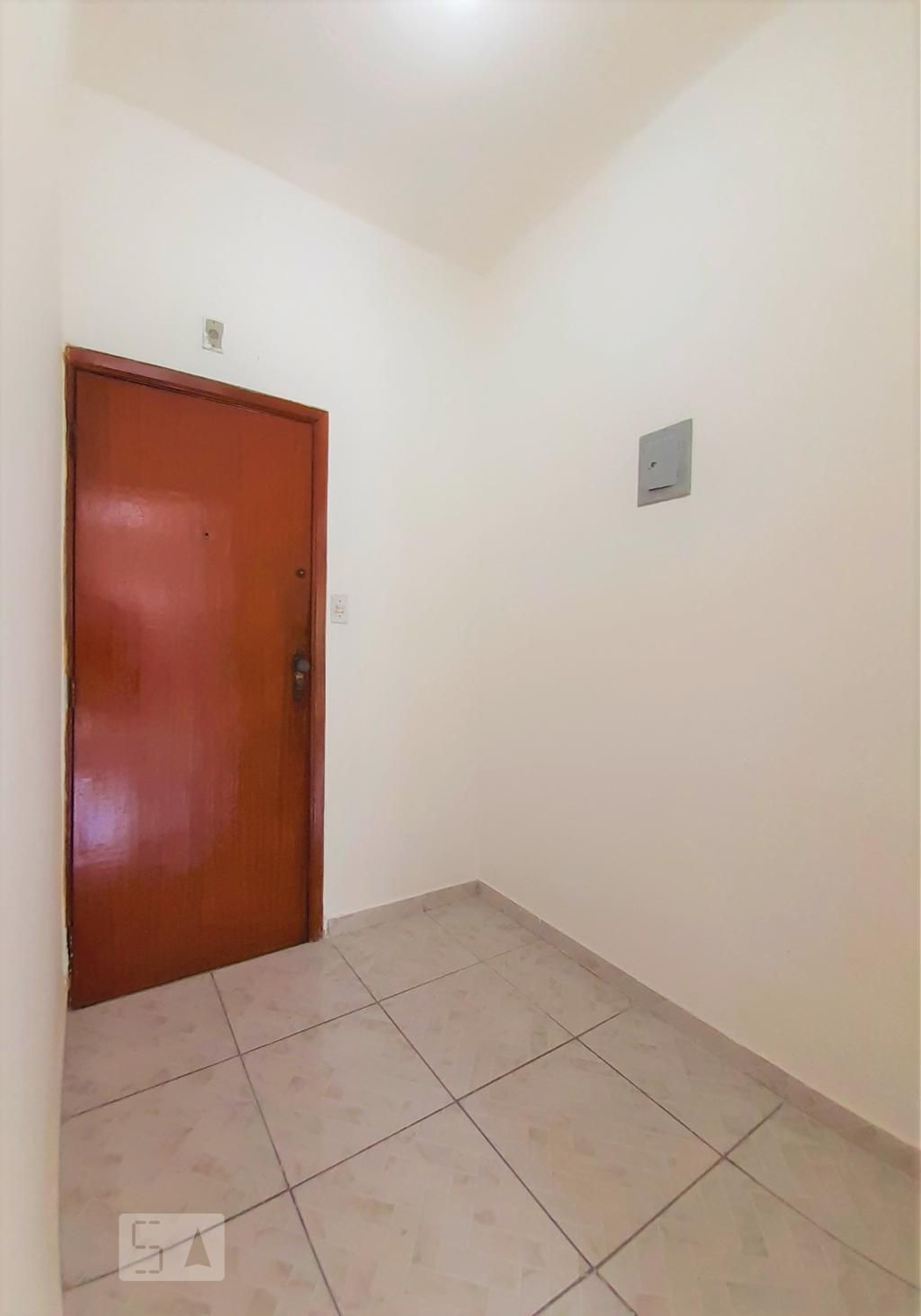 Hall de Entrada - Conselheiro Agostinho, 161