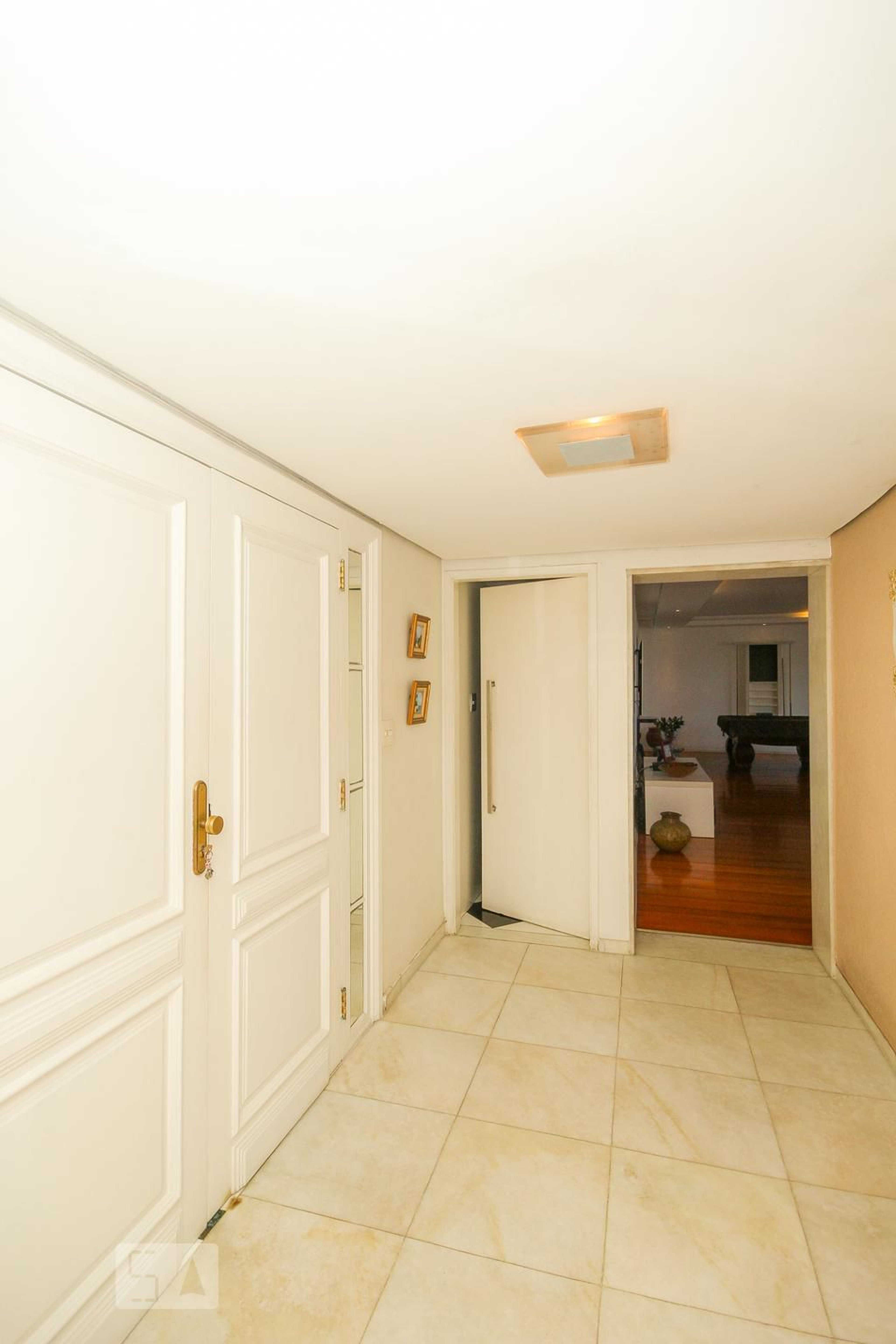 Hall de Entrada - Edifício Comendador Levy Gasparian