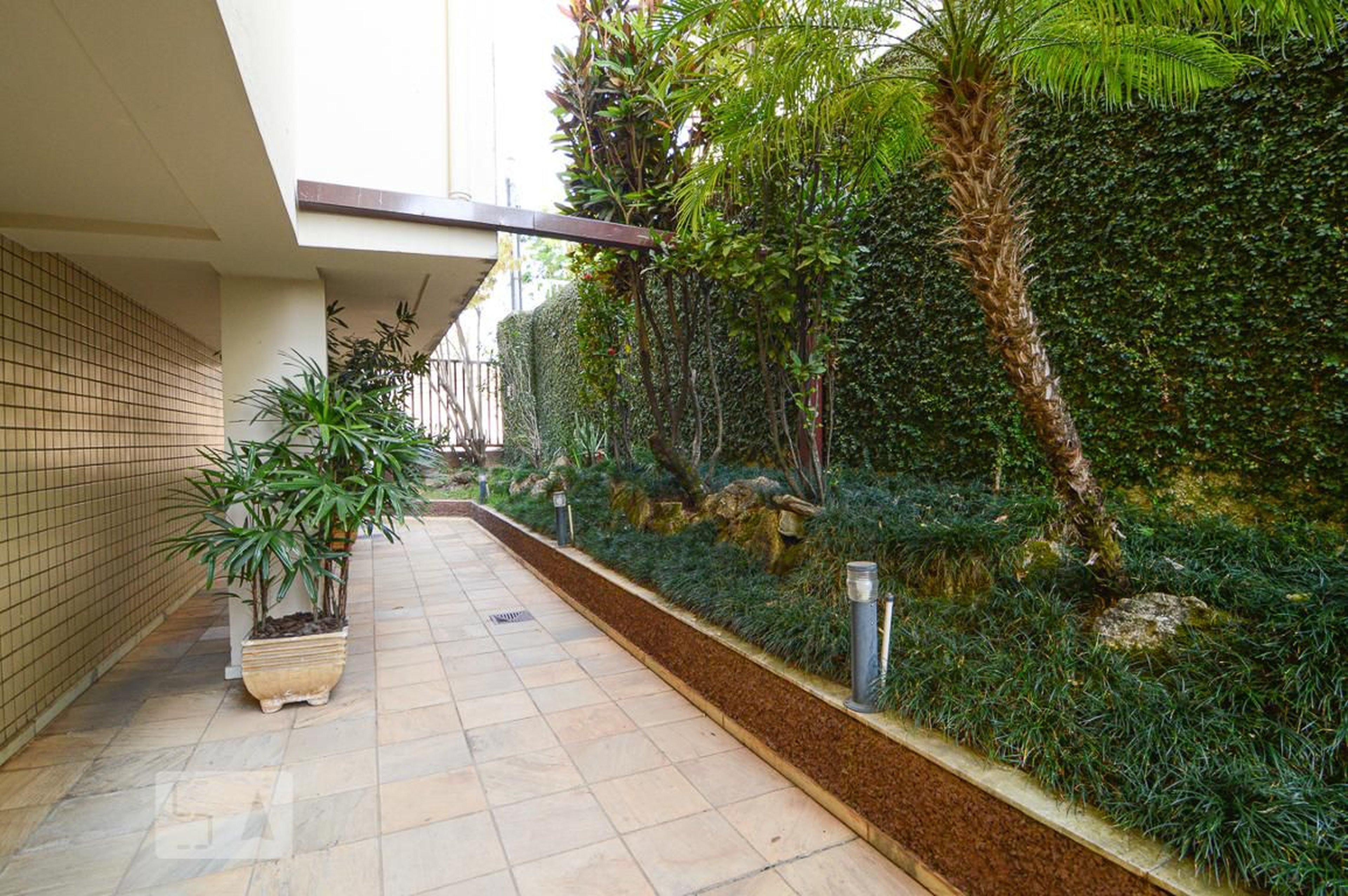 Entrada - Edifício Marcello Henrique