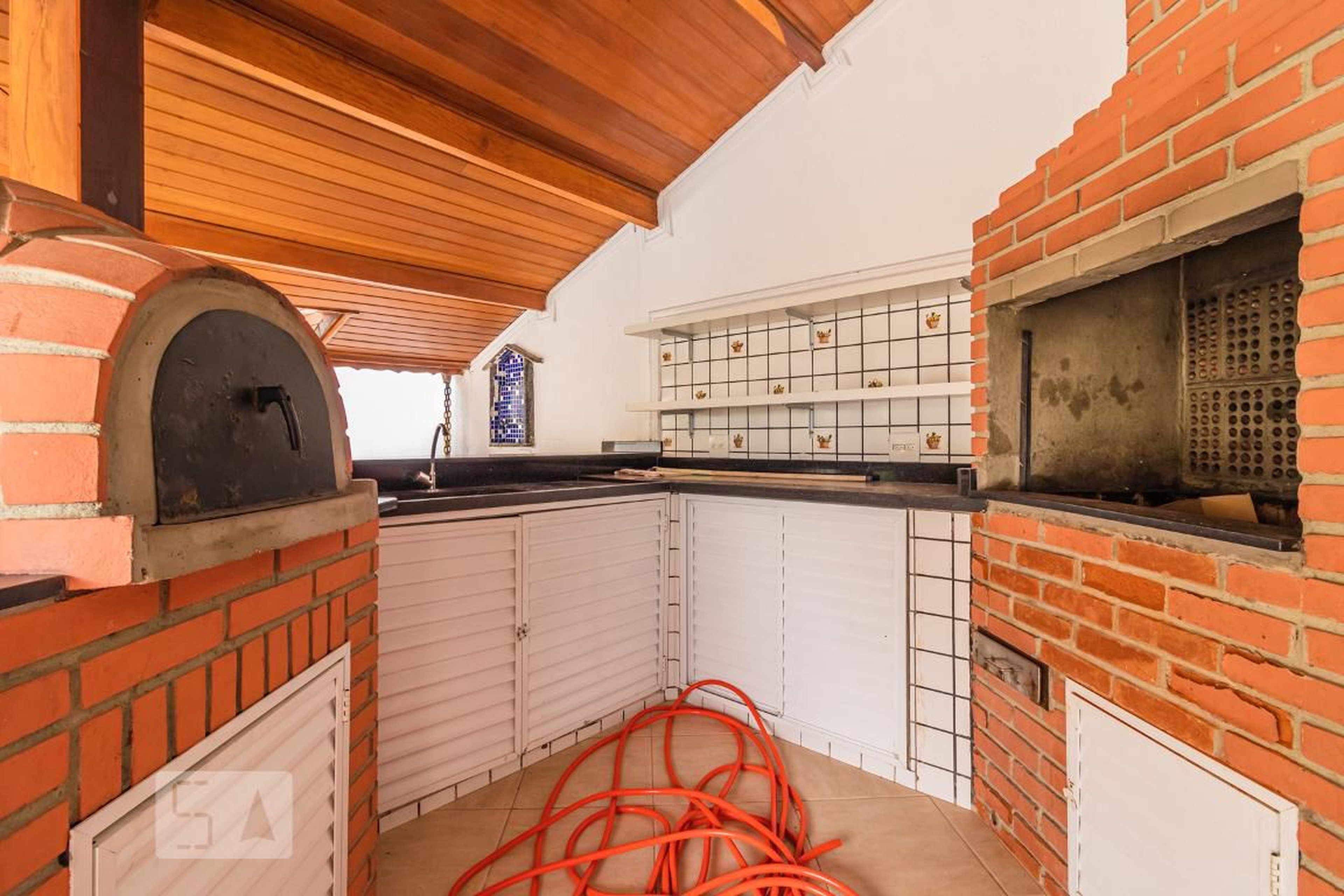 Churrasqueira - Casa Alameda Londrina, 151