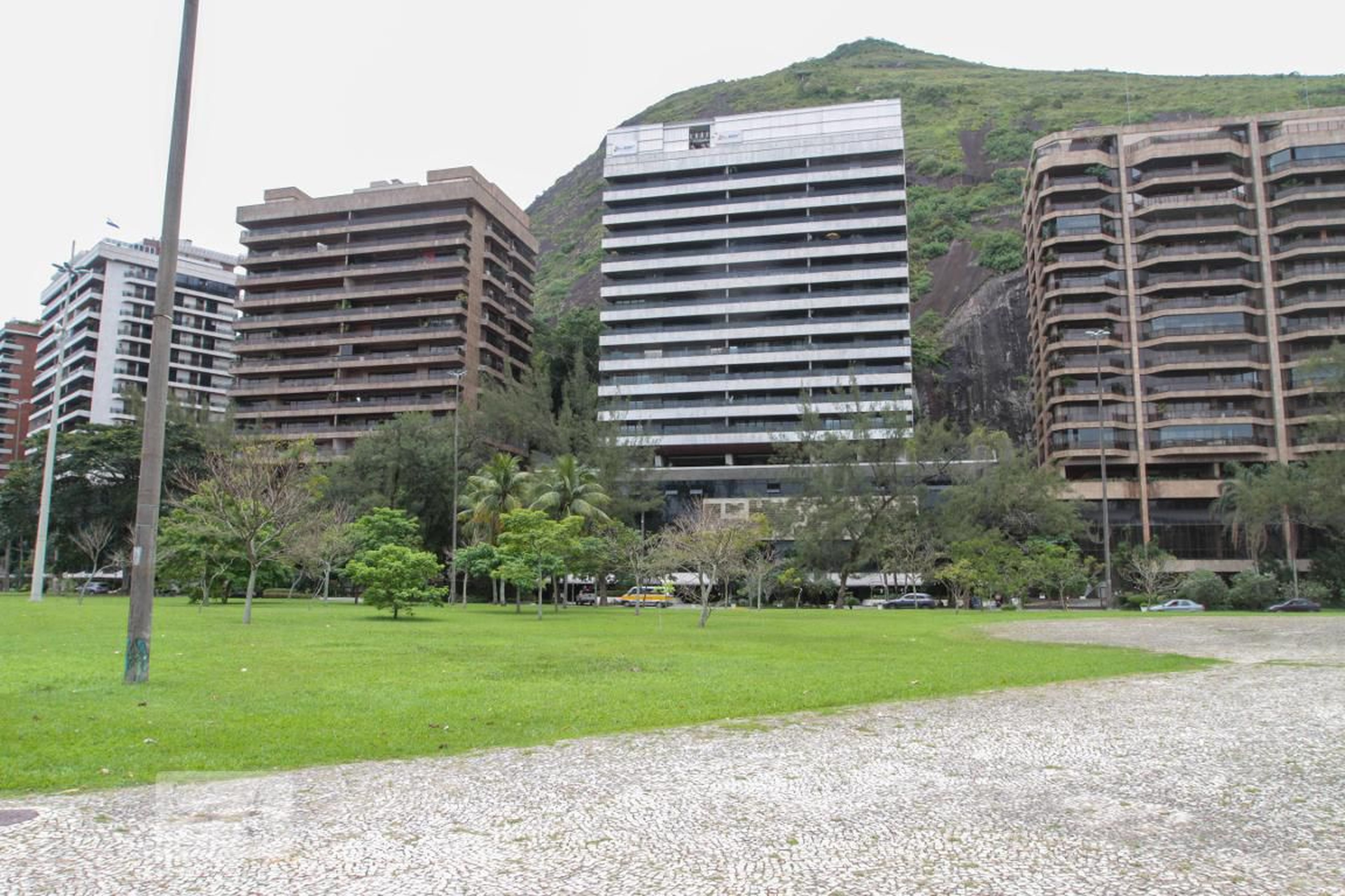 Fachada do Prédio Condomínio Nicolo Paganini Hector Berlioz