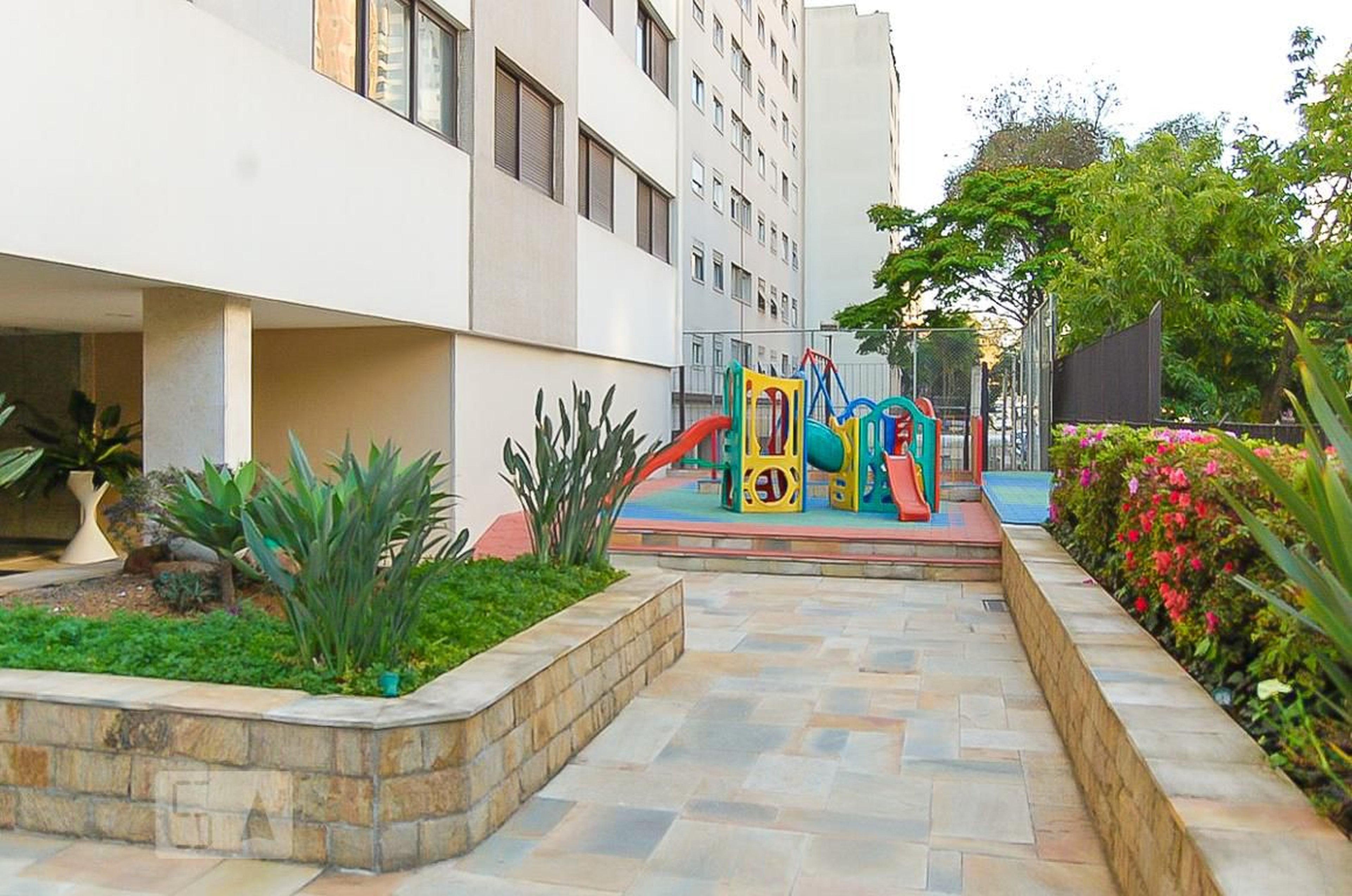 Area Comum - Alfa Centauro