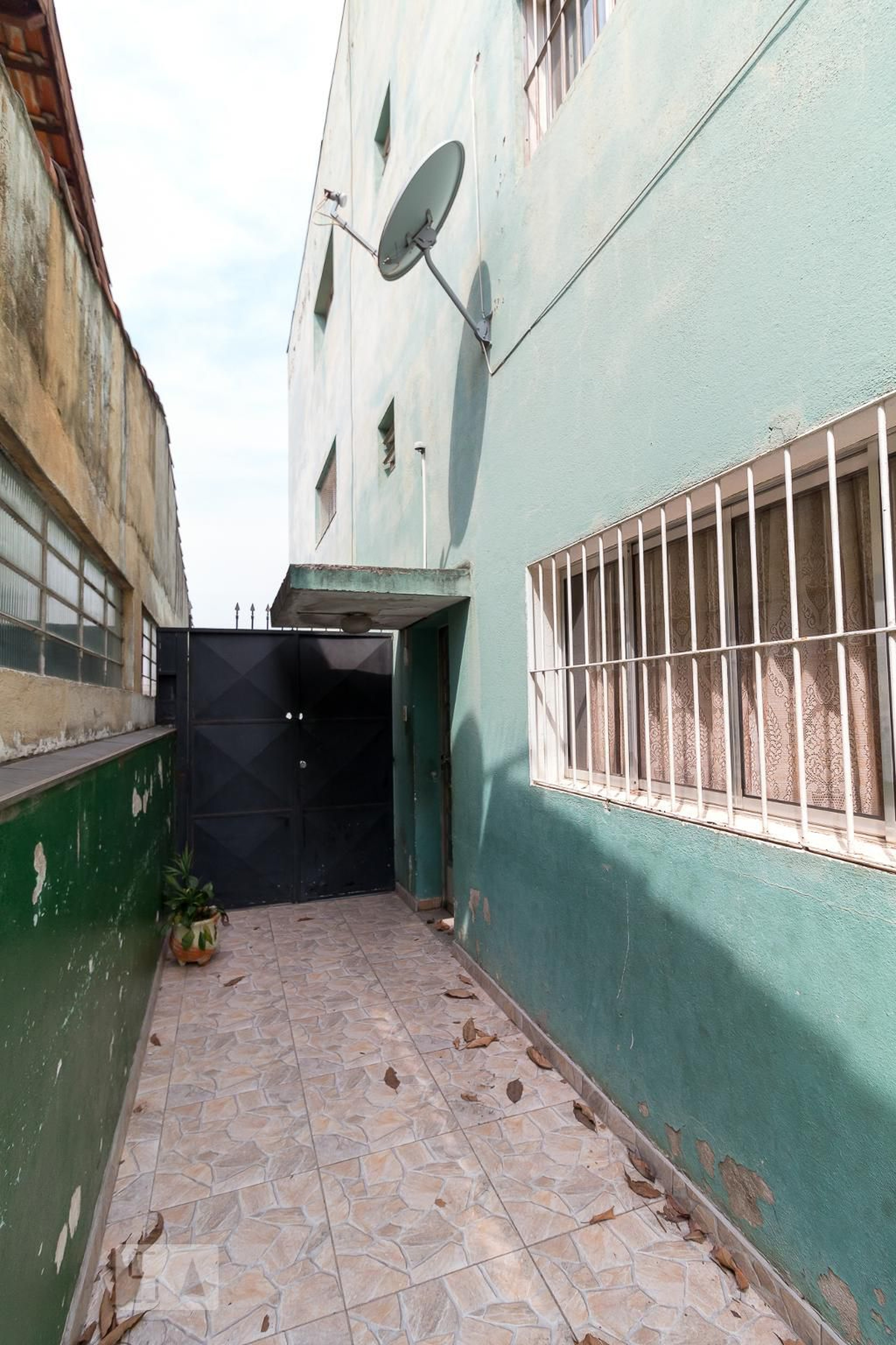 Entrada do prédio - Edifício Bianca