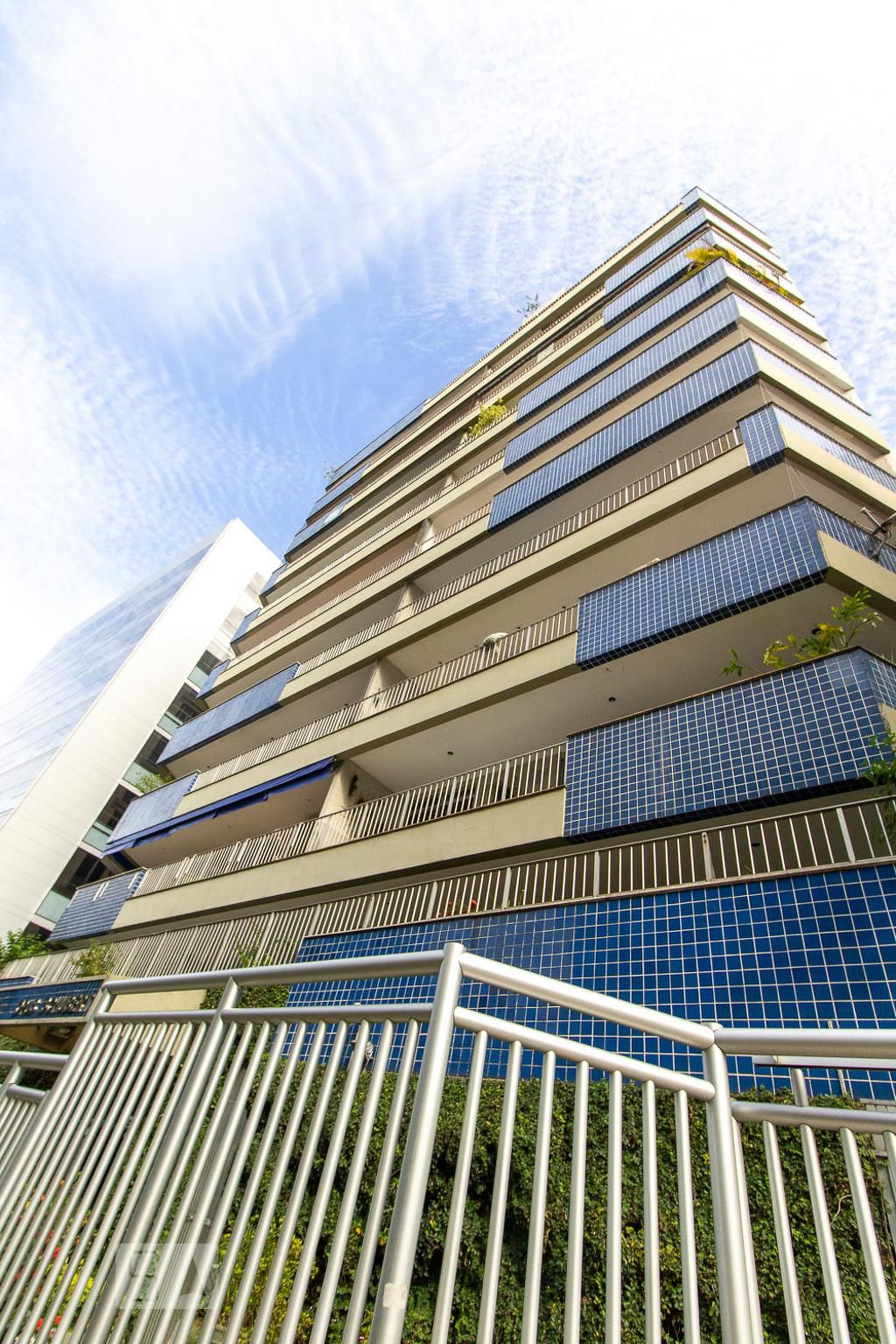 Fachada Condomínio Opus Schubert