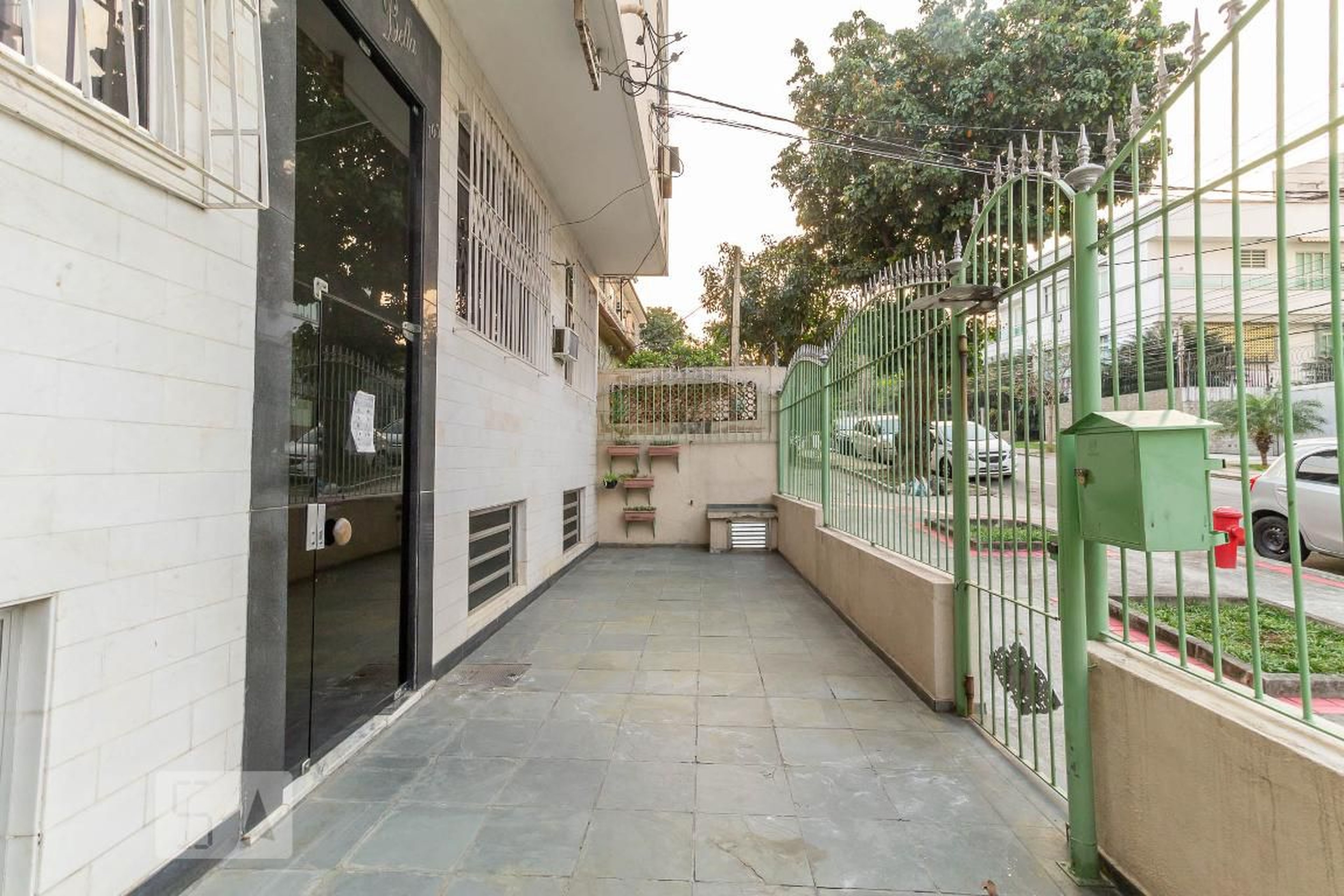 Entrada - Edifício Bella