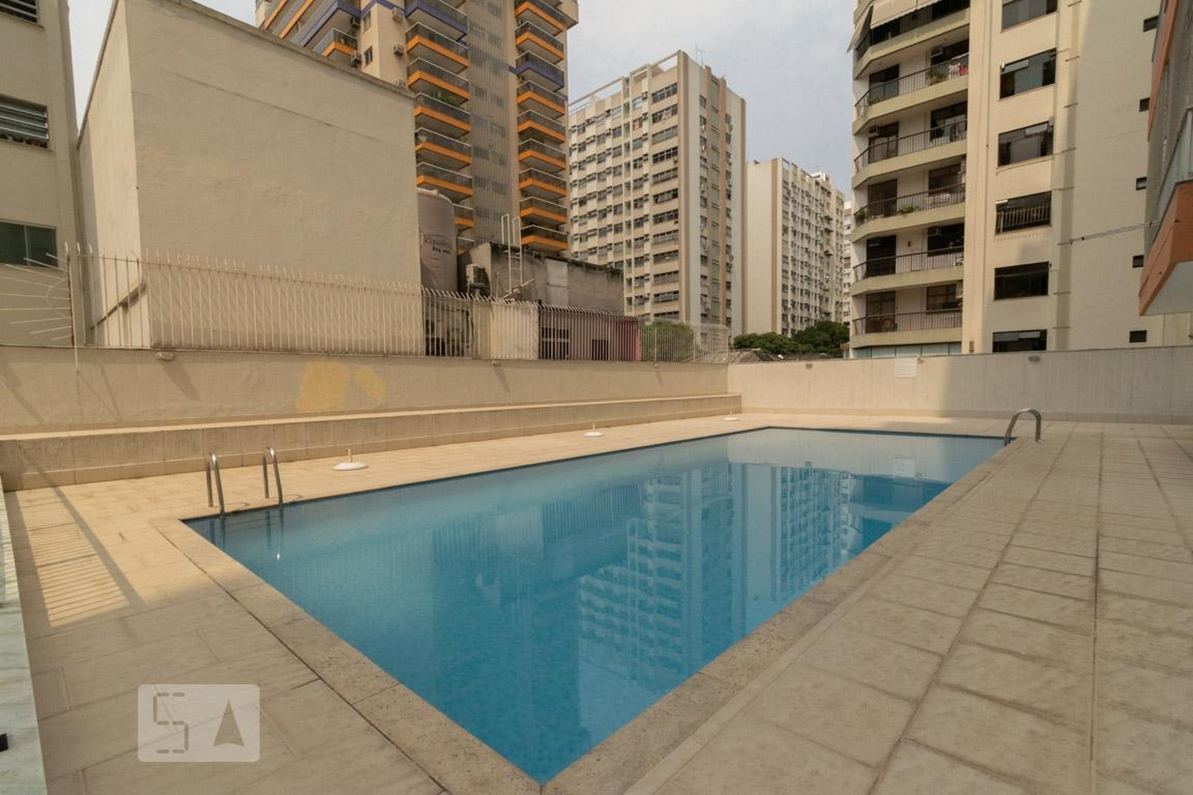 PISCINA - Caravelas
