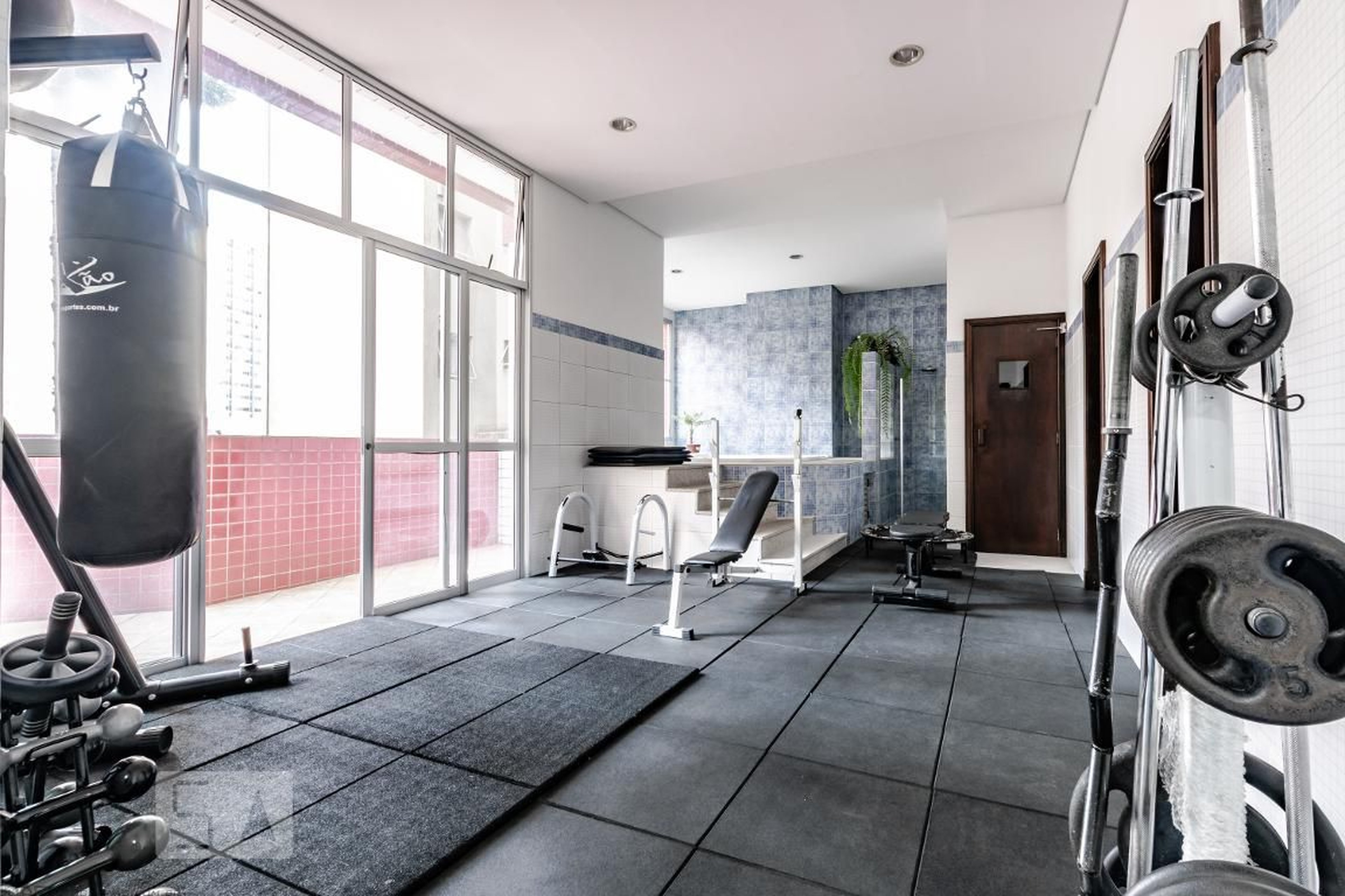 Academia - Saint Denis