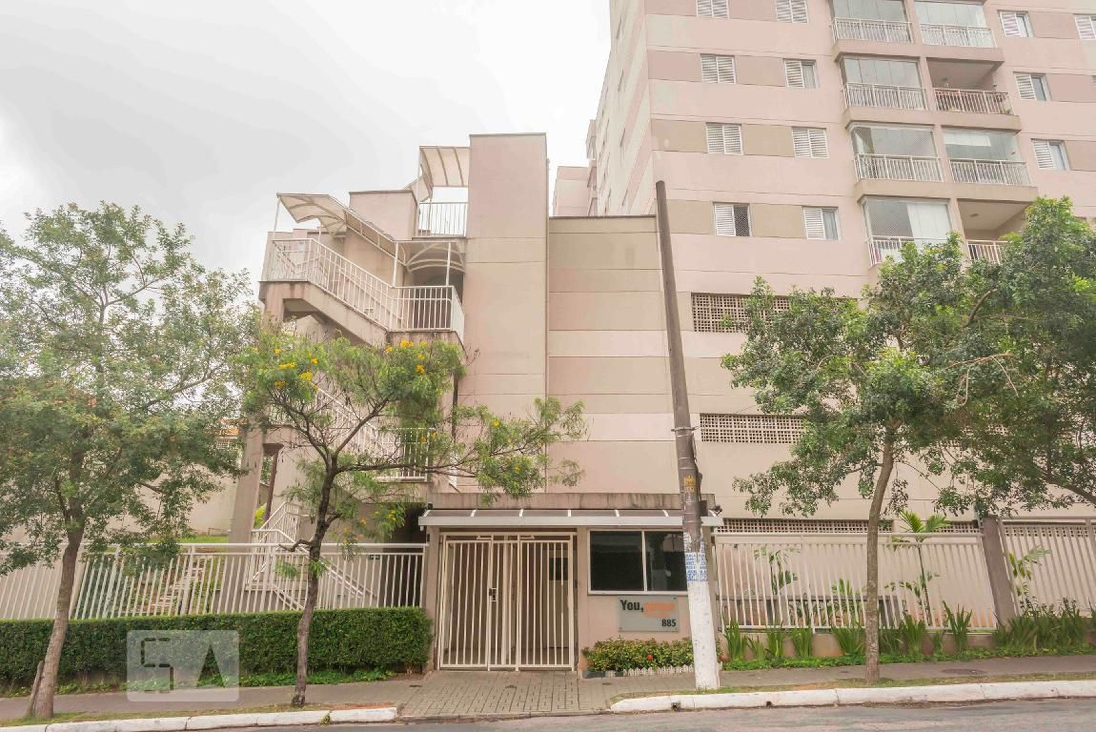 Fachada Condomínio em Rua São Francisco de Assis, 895