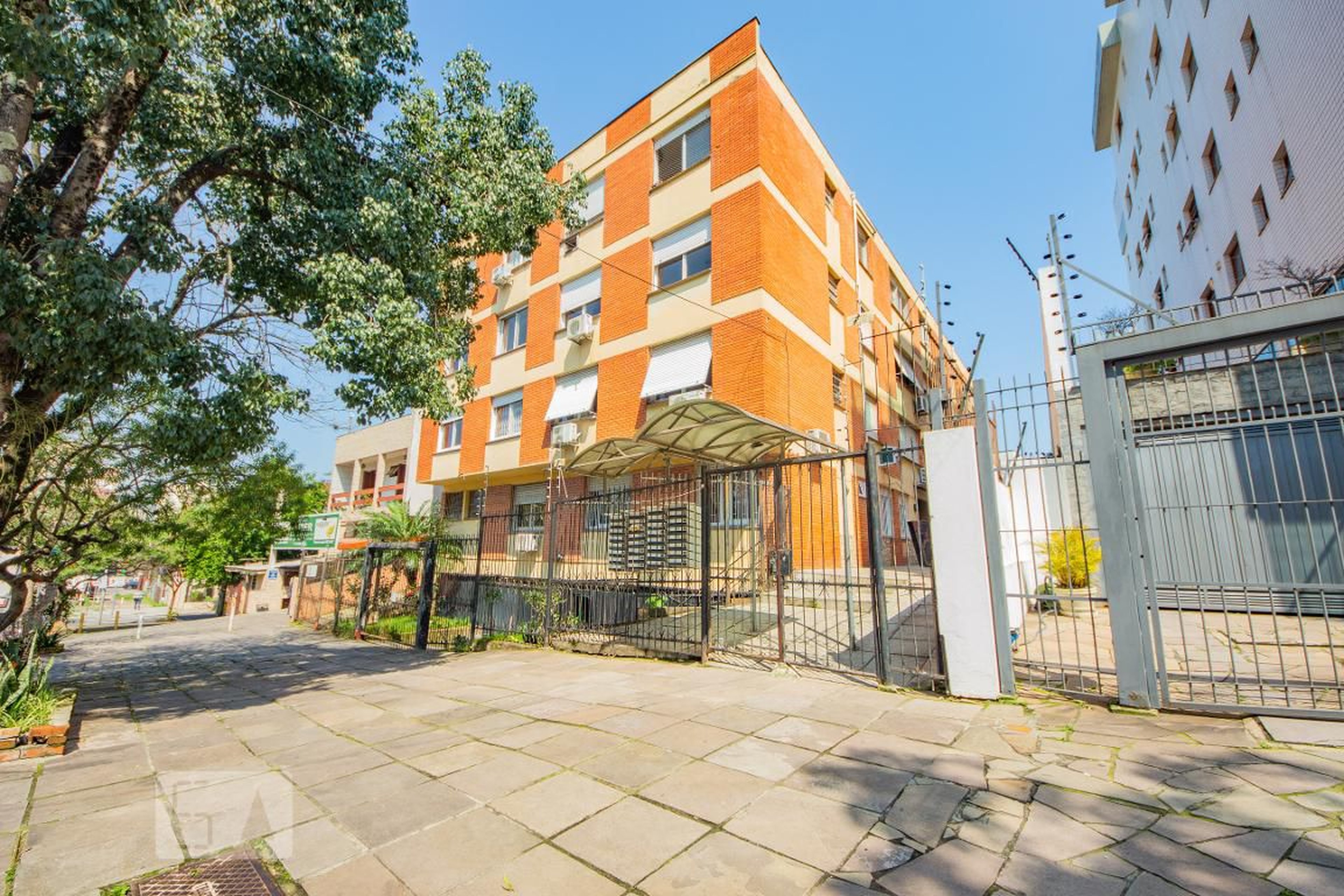 Fachada do Condomínio Condomínio Jeferson