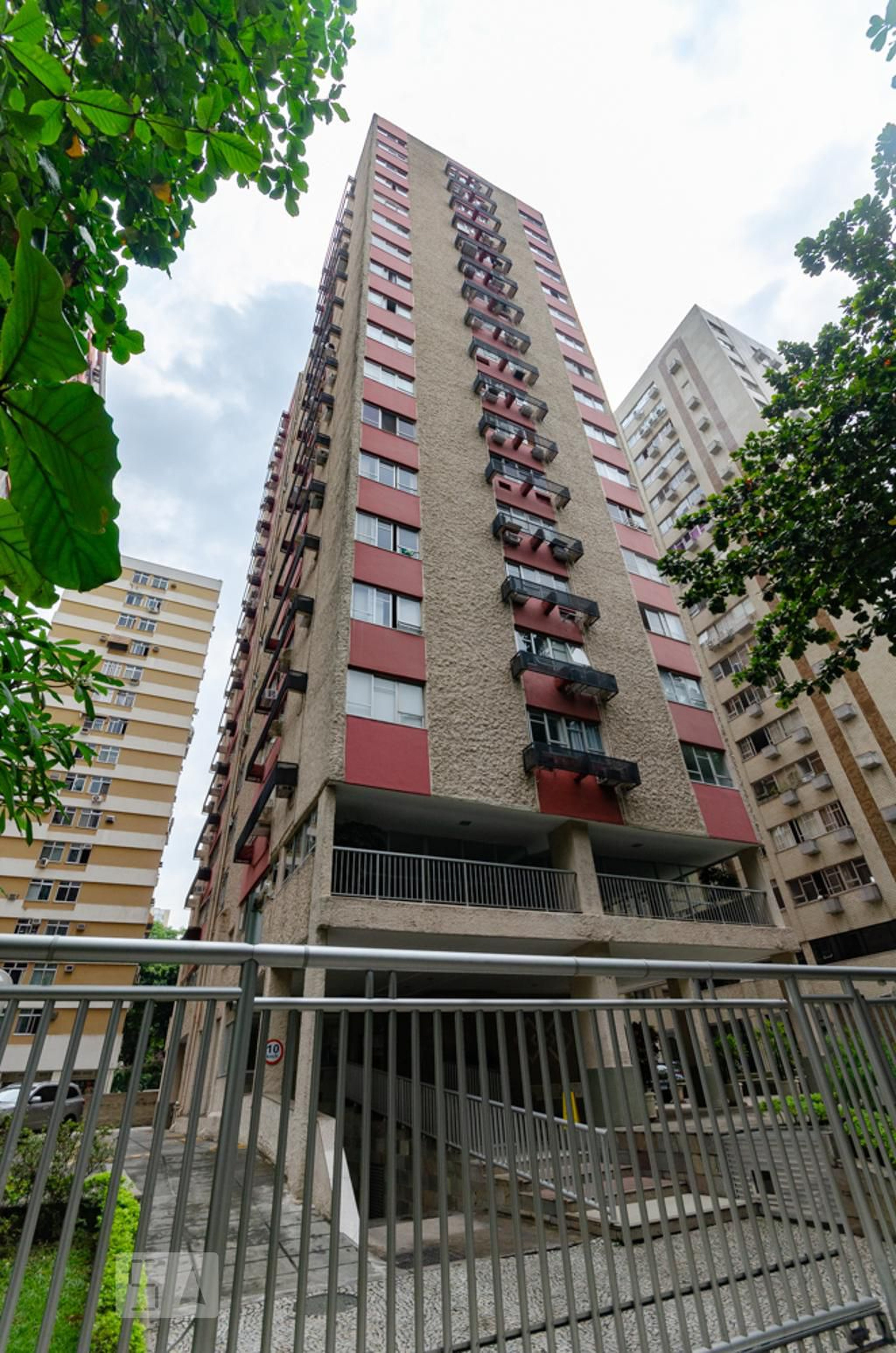 Fachada do Condomínio Edifício Vêneto