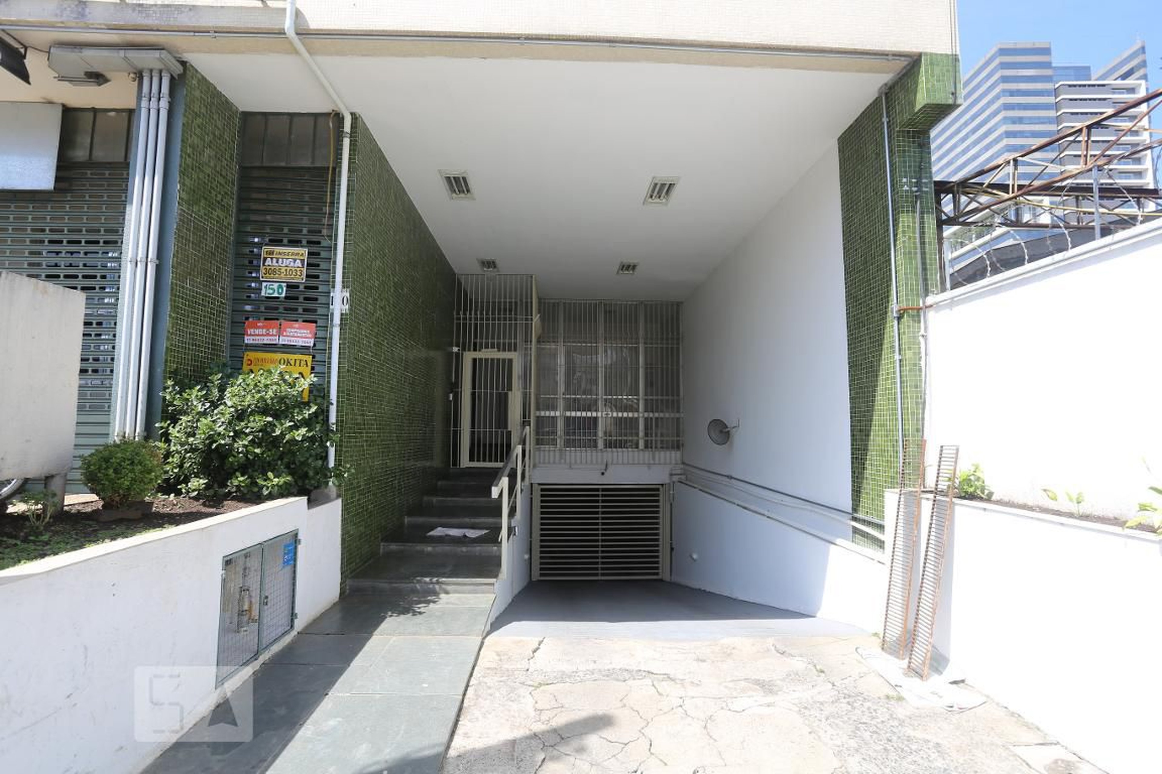 Fachada do Prédio Condomínio Terebi