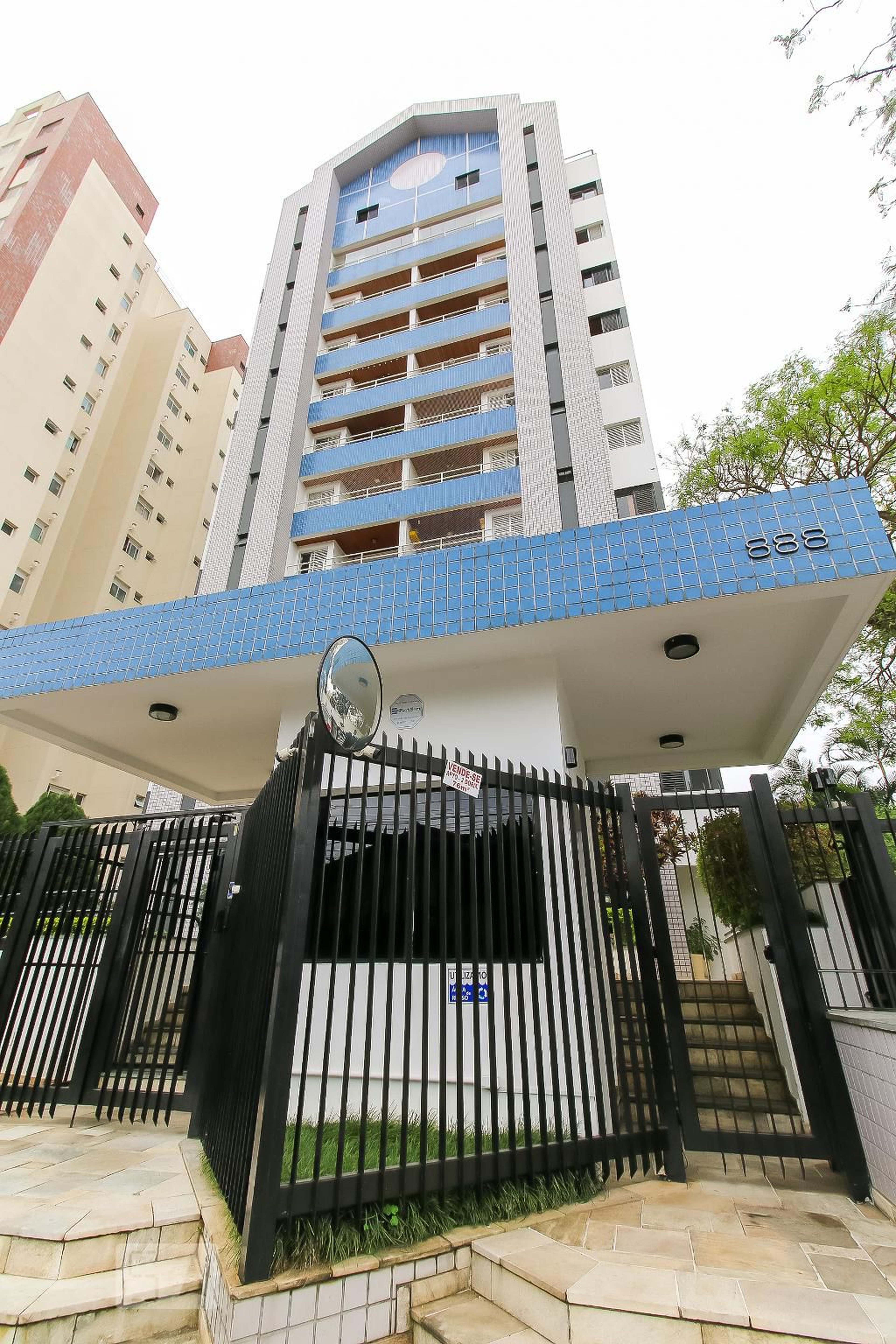 Fachada do Condomínio Condomínio Pensilvânia Village