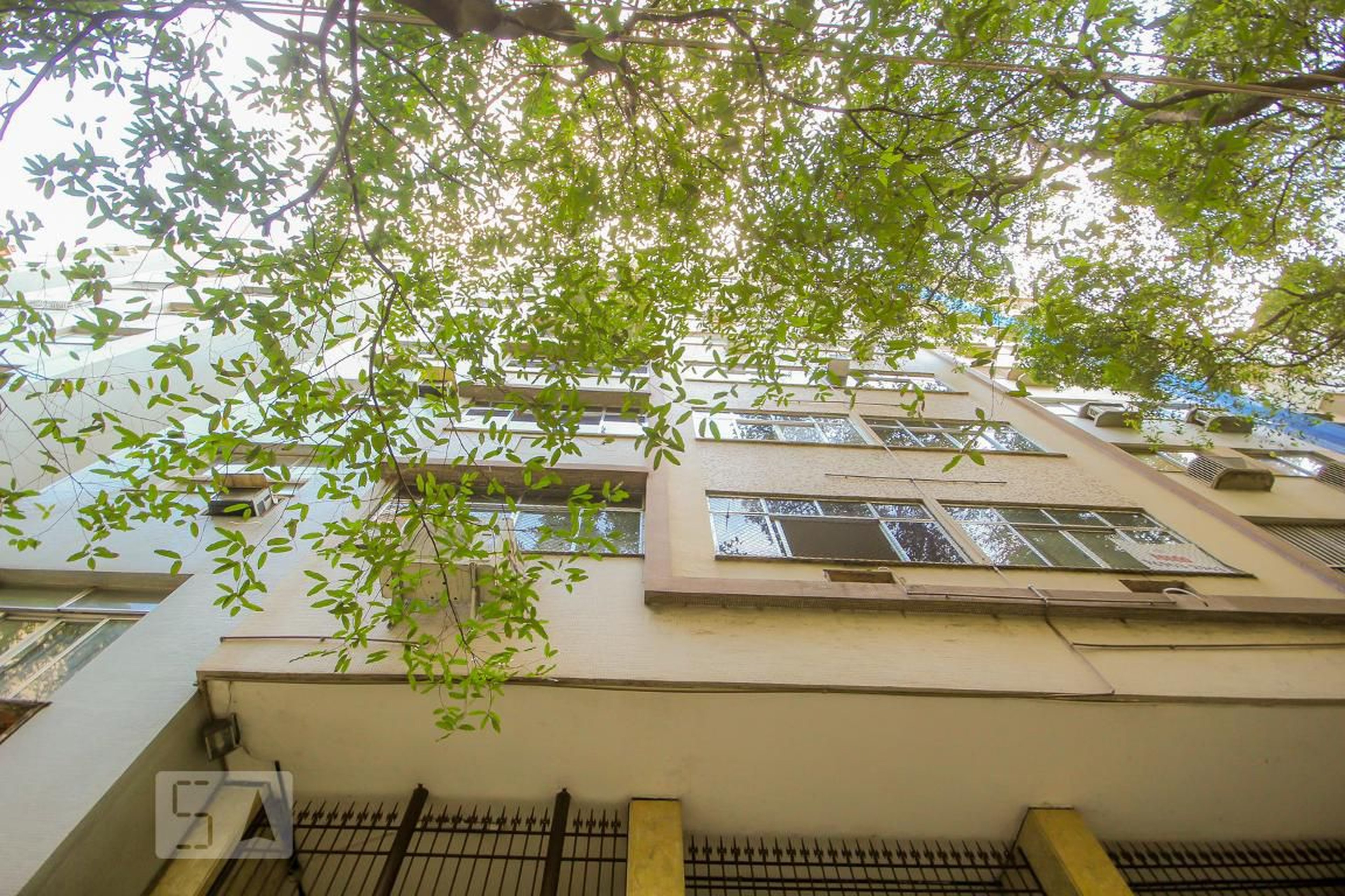 Fachada Condomínio Abelardo Ramos