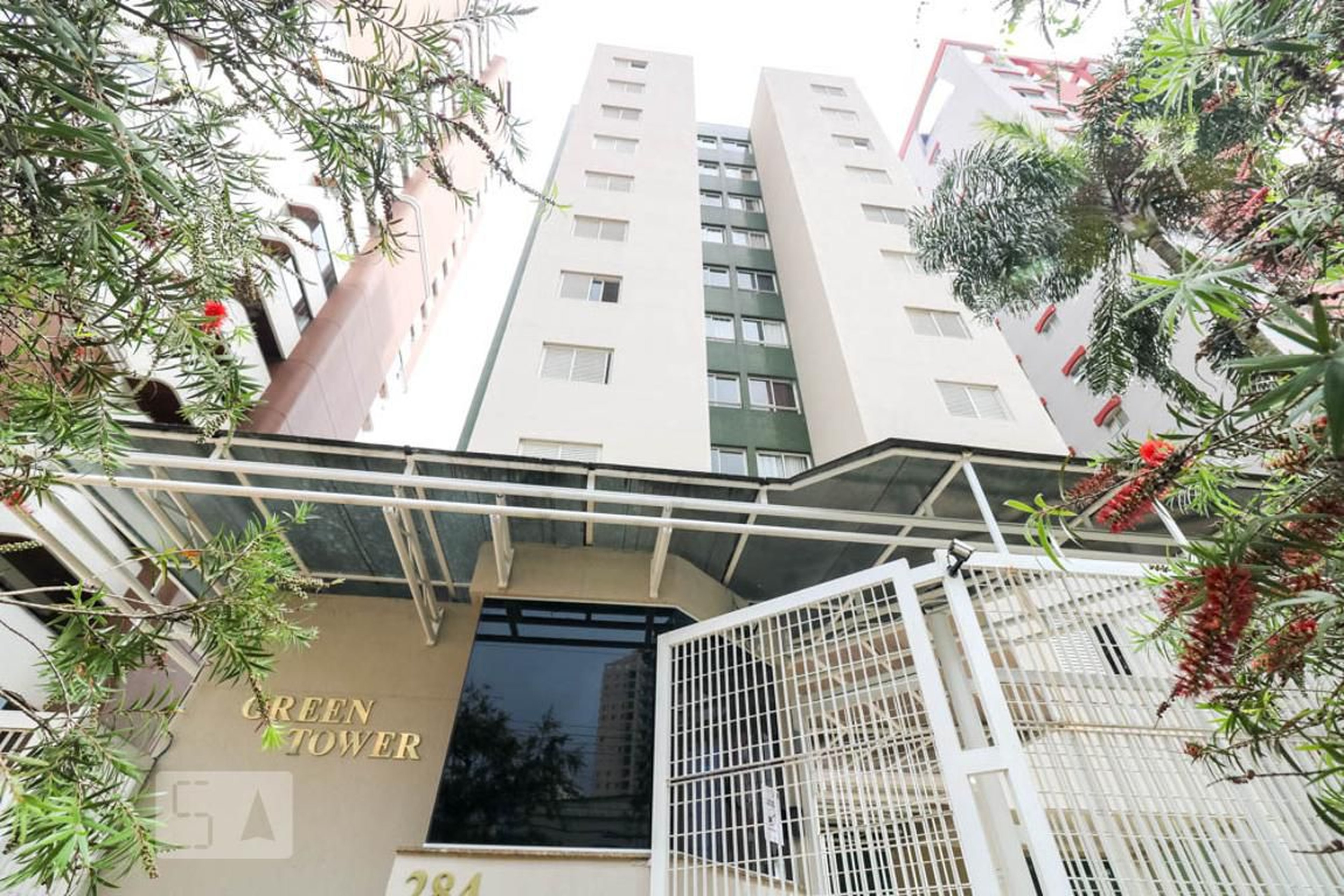 Fachada do Condomínio Condomínio Green tower