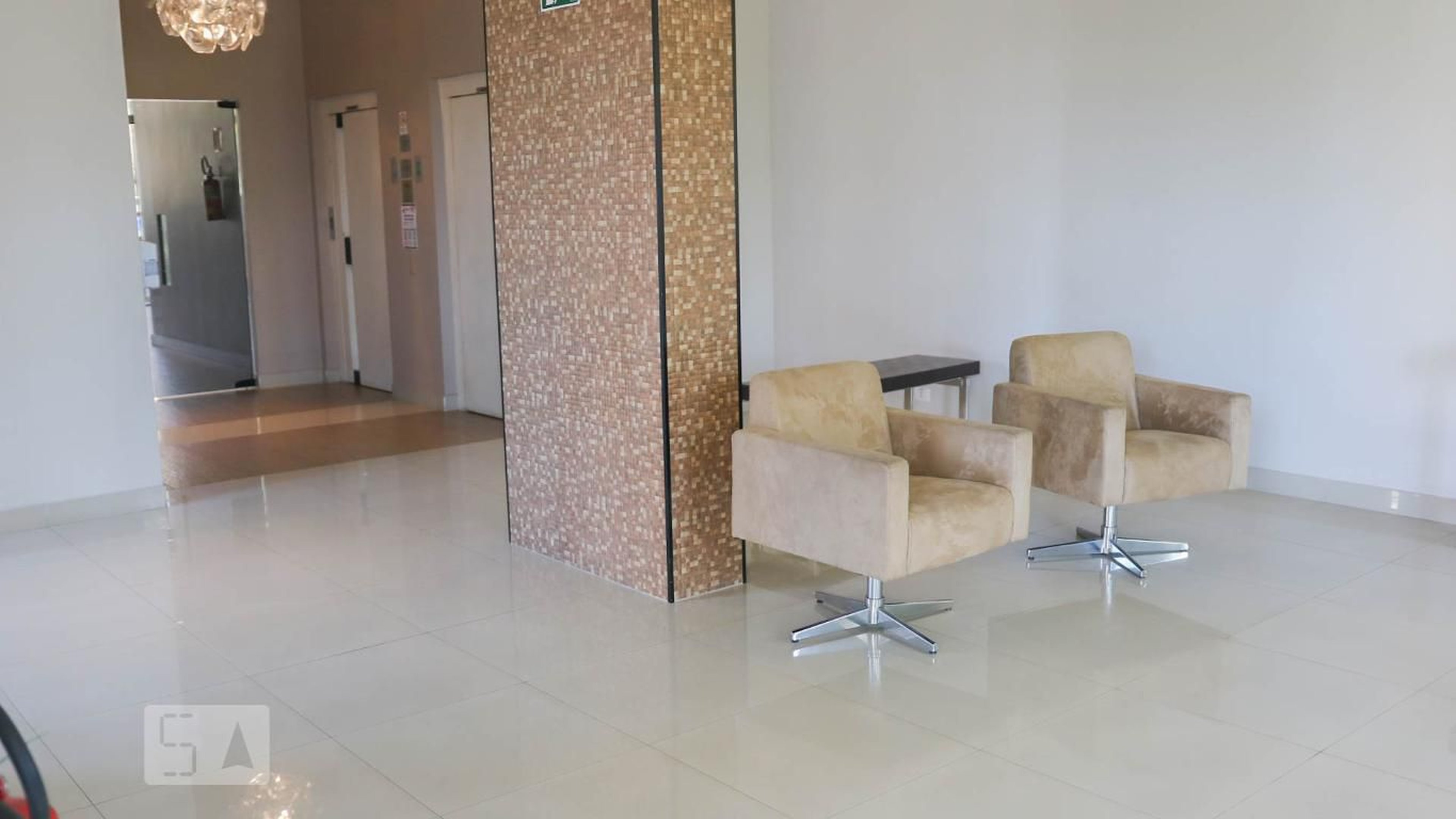 Hall - Edifício Visconde Cominapanema