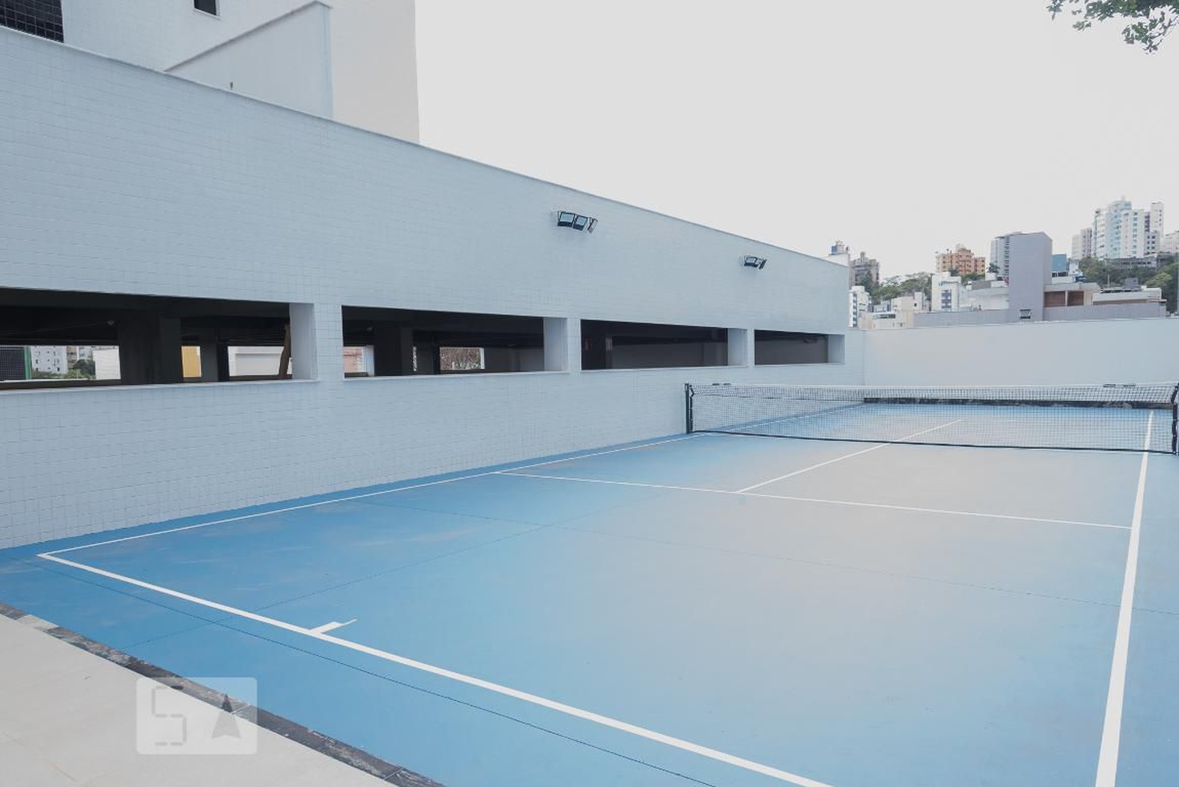 Quadra - Horizonte Hotel II