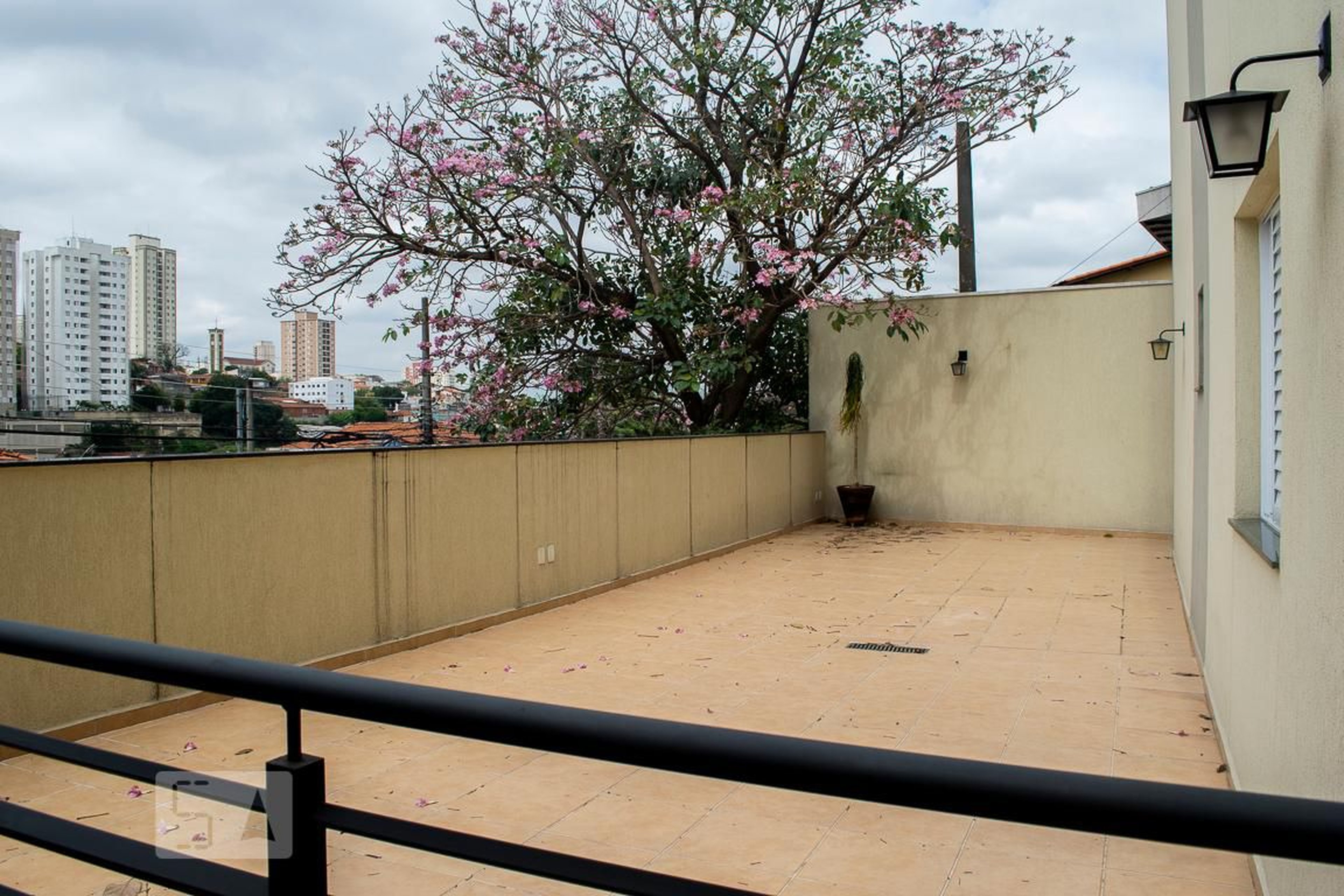 ÁREA COMUM - Conjunto 135