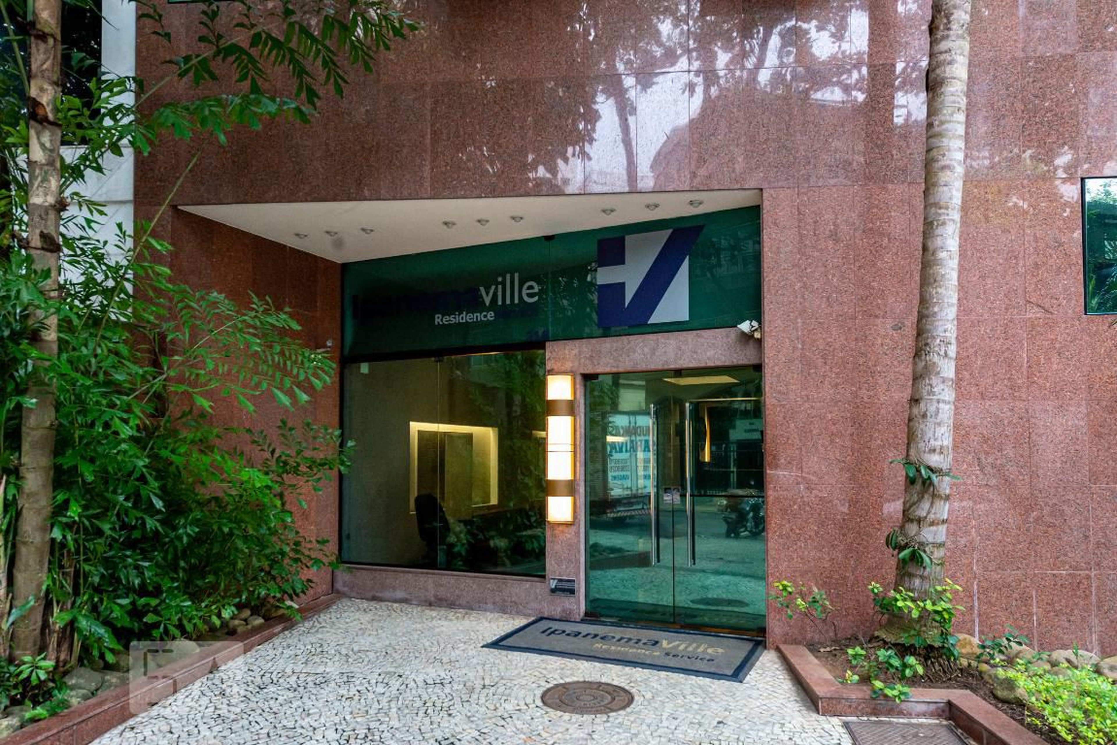 Entrada do prédio - Ipanema Ville