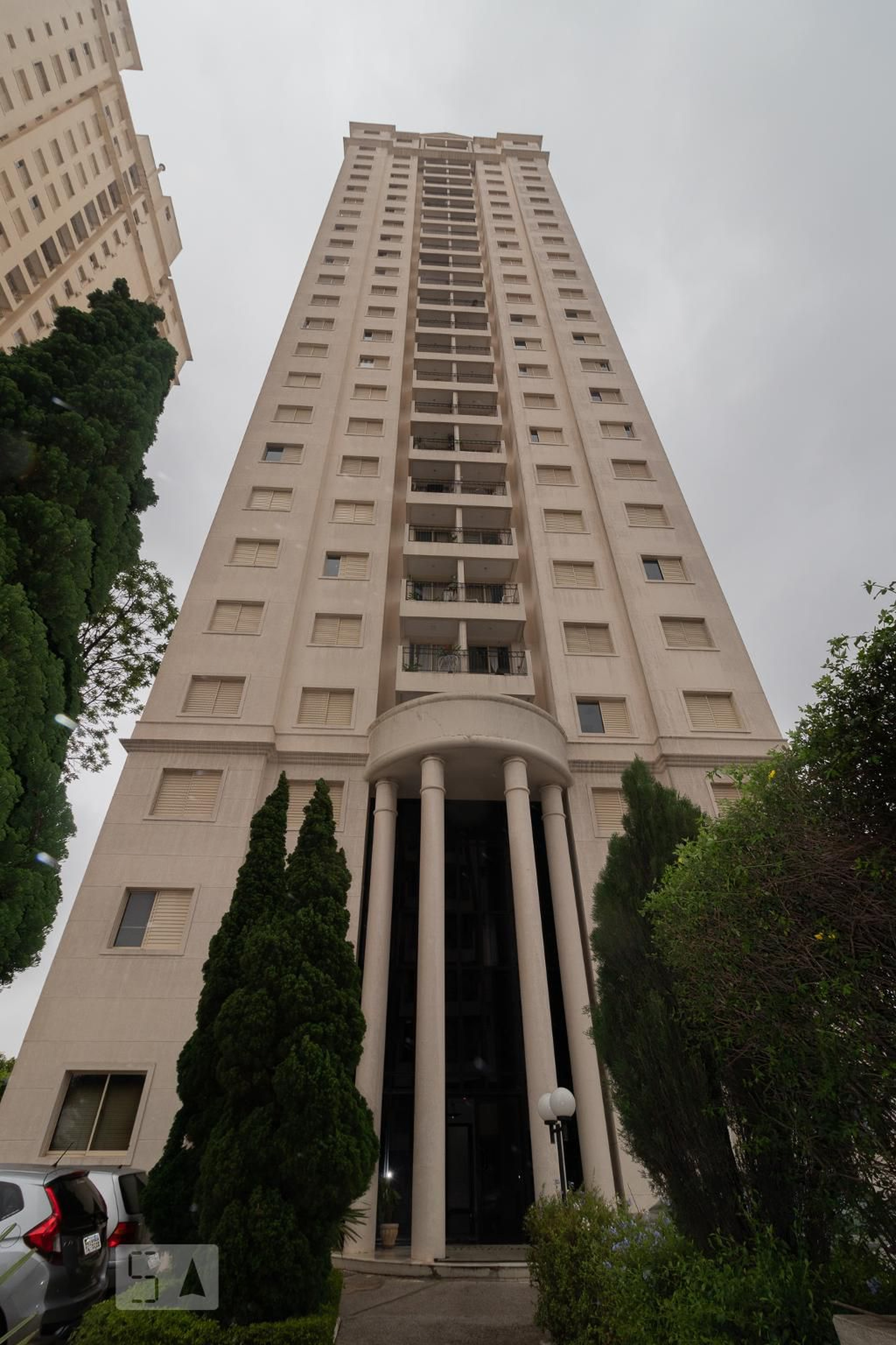 Edifício Condomínio Royal Park