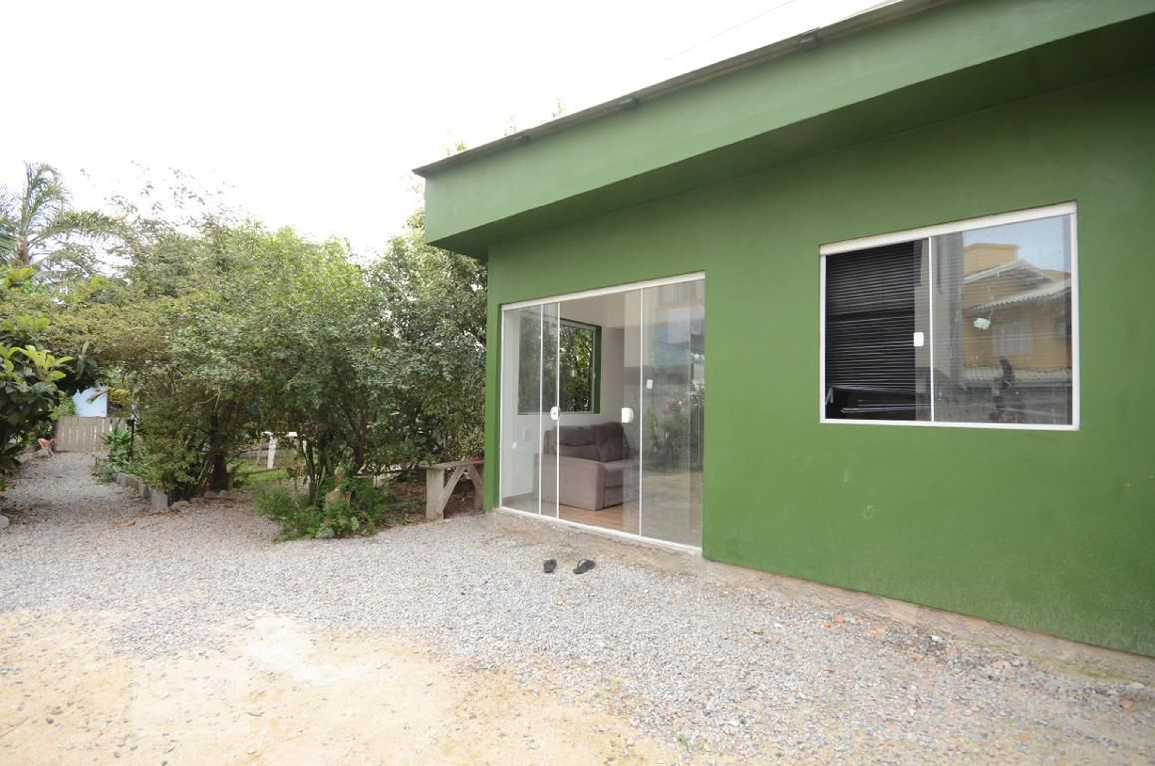 Área Externa Condomínio em Rua Martinho de Haro, 775