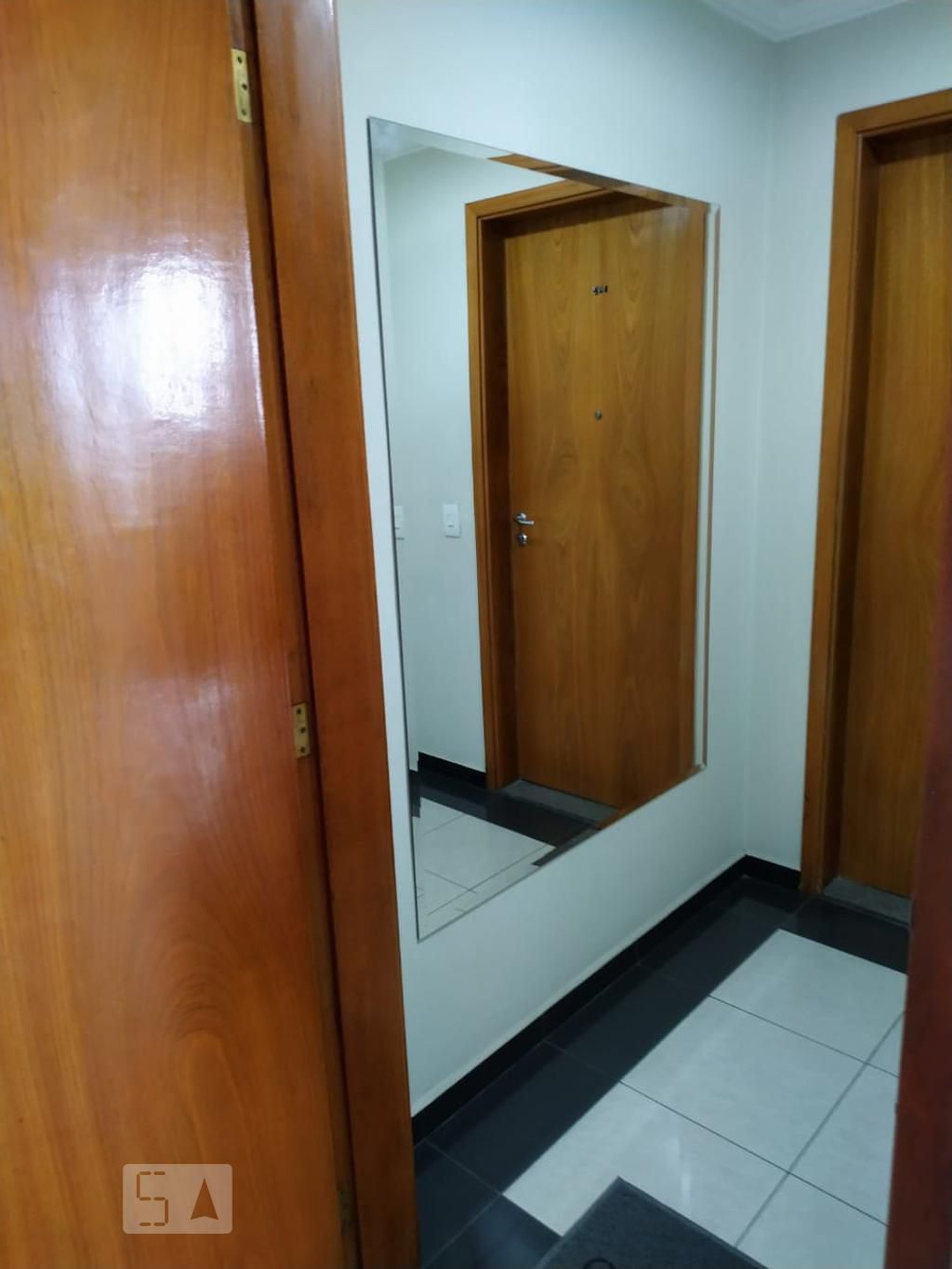 Entrada - Edifício Torre di Belém