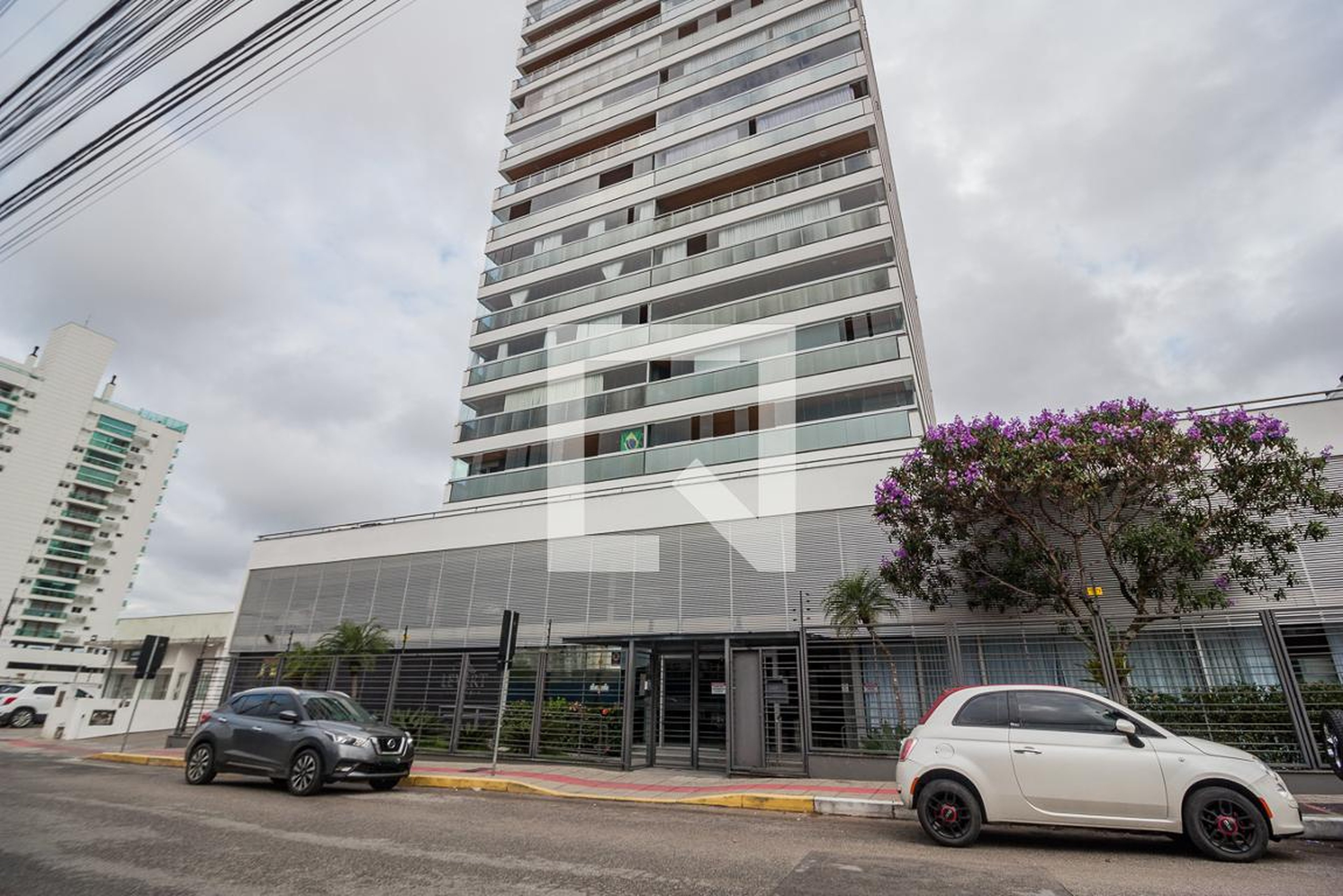Fachada Condomínio Le Vert