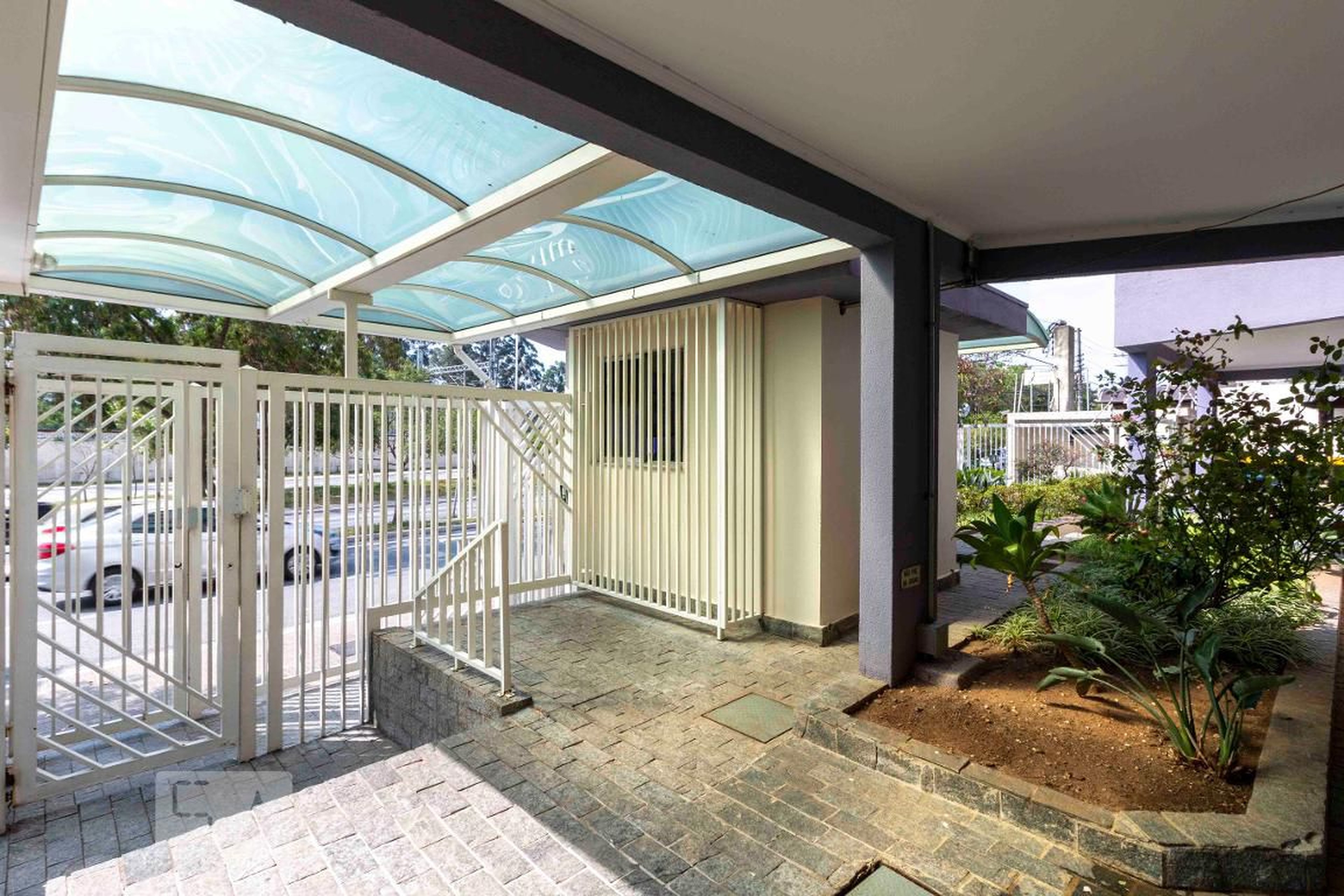 Área Externa - Manacá