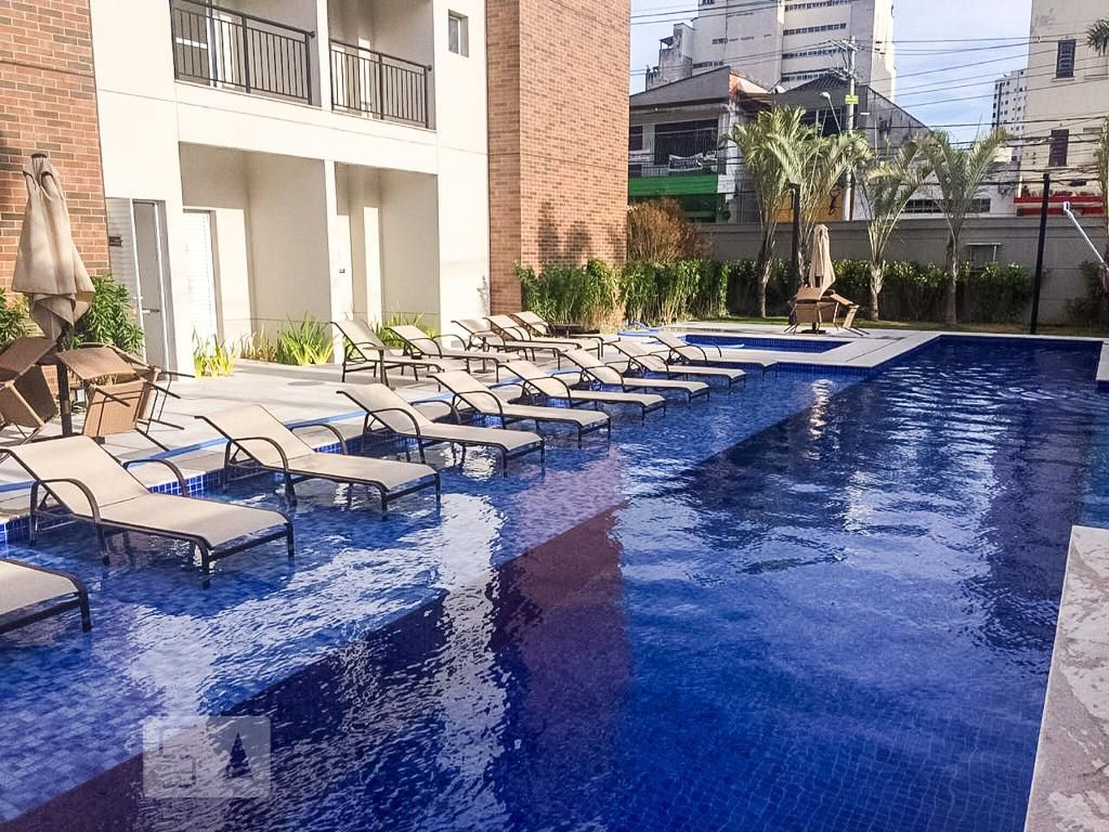 Piscina - Living Near