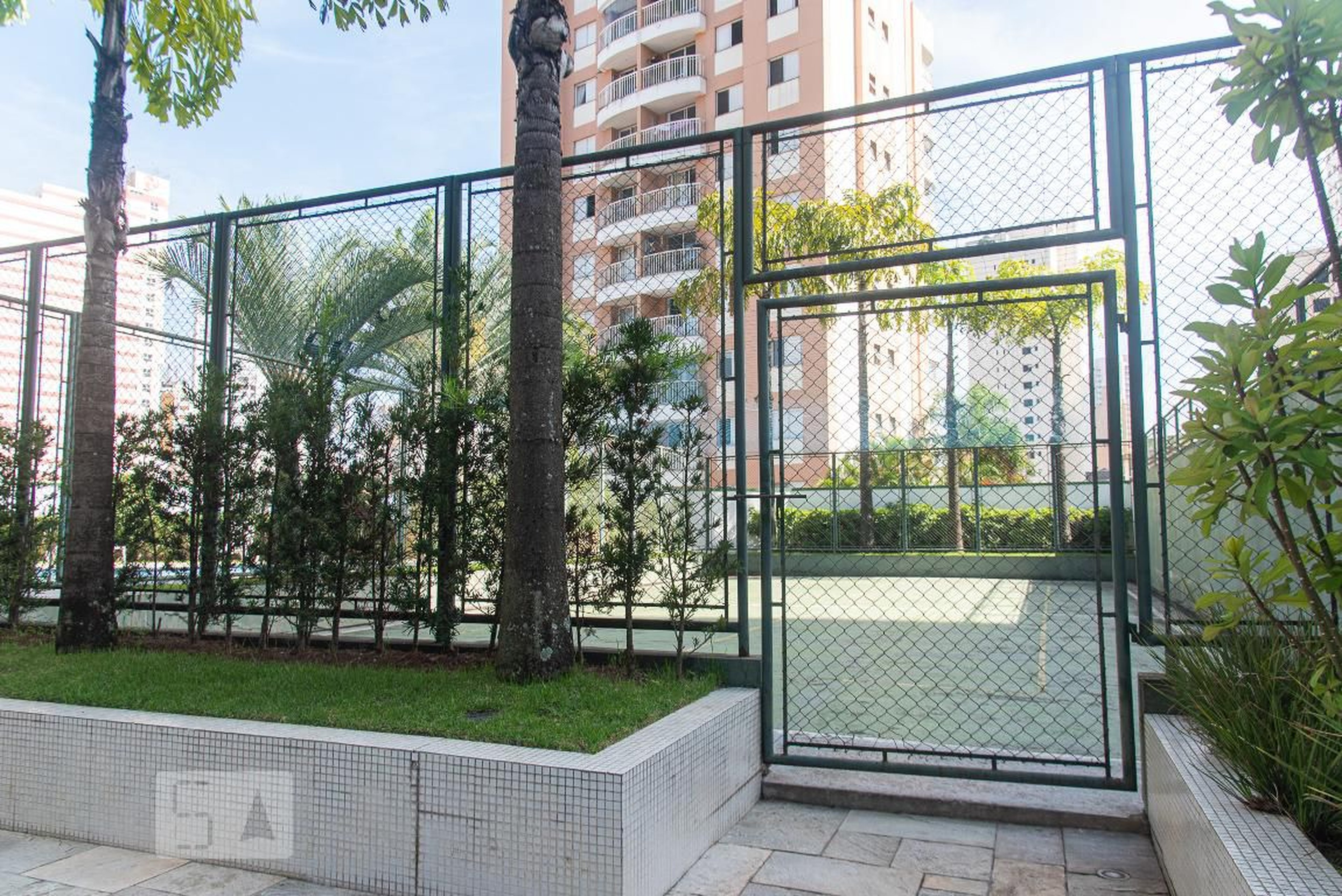 Campo de futebol - Garden Village