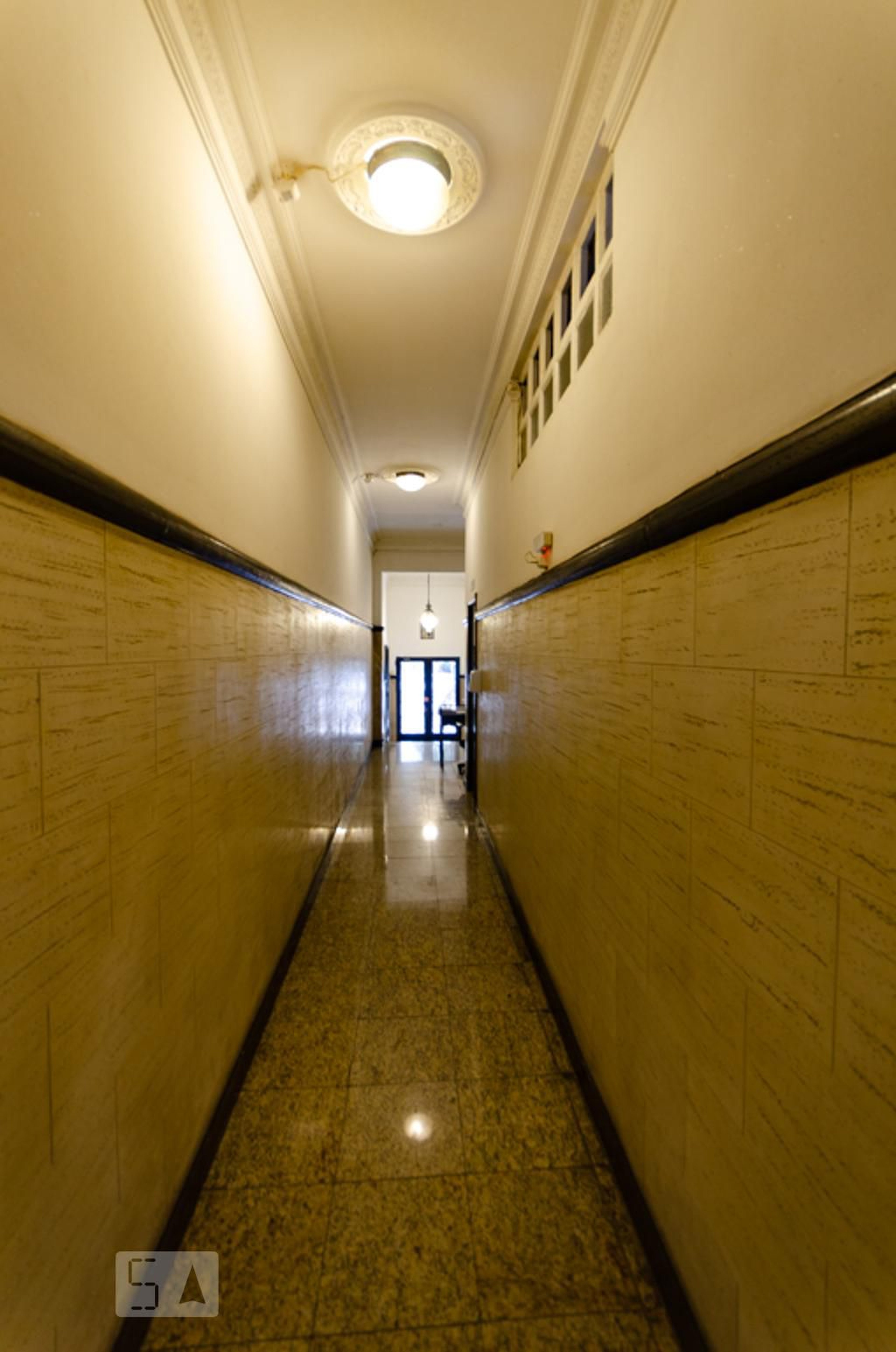 Hall de Entrada - Ouro