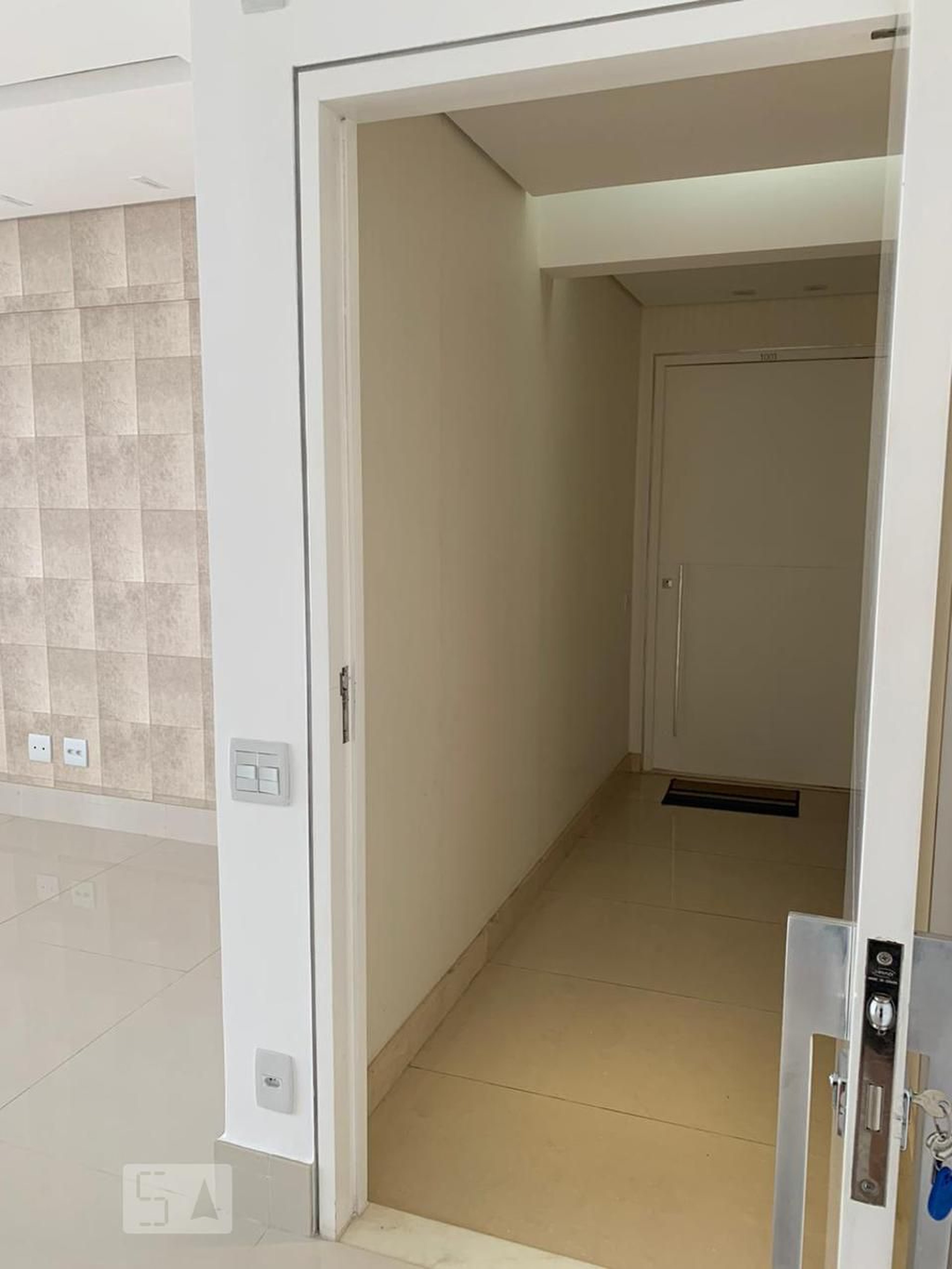 Hall de Entrada - Champs Èlyseés