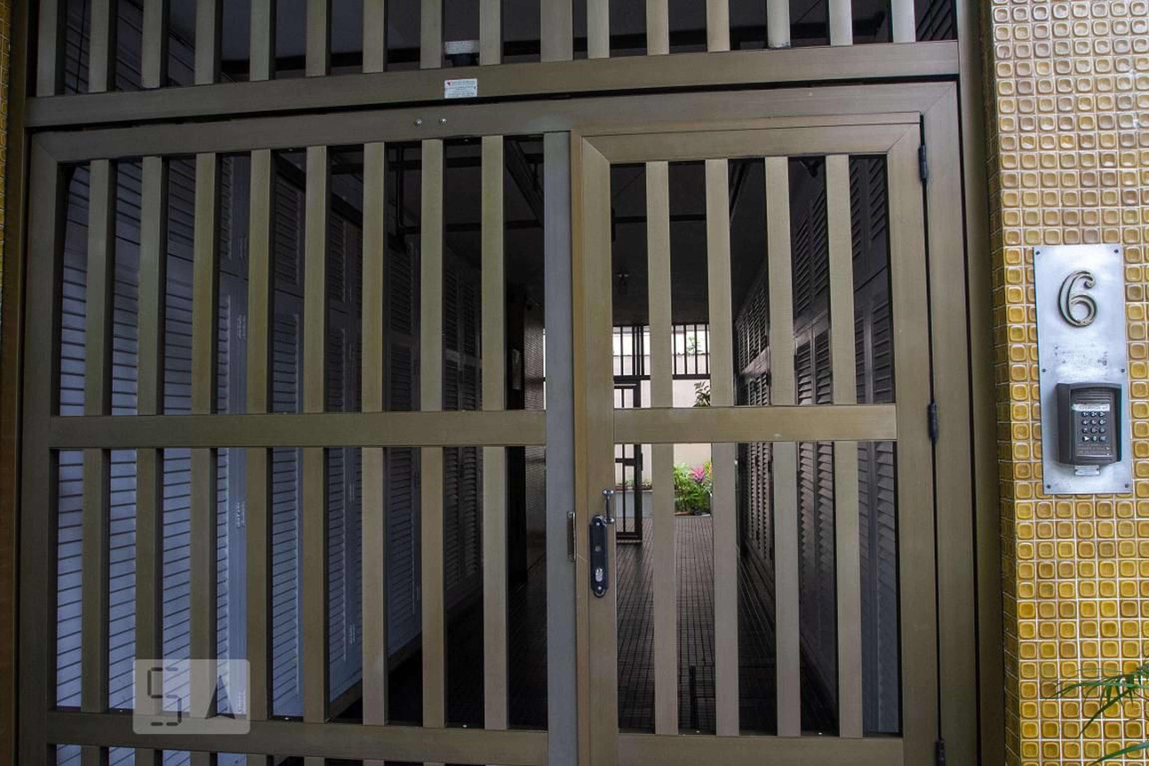 Entrada do Prédio - Vera Maria