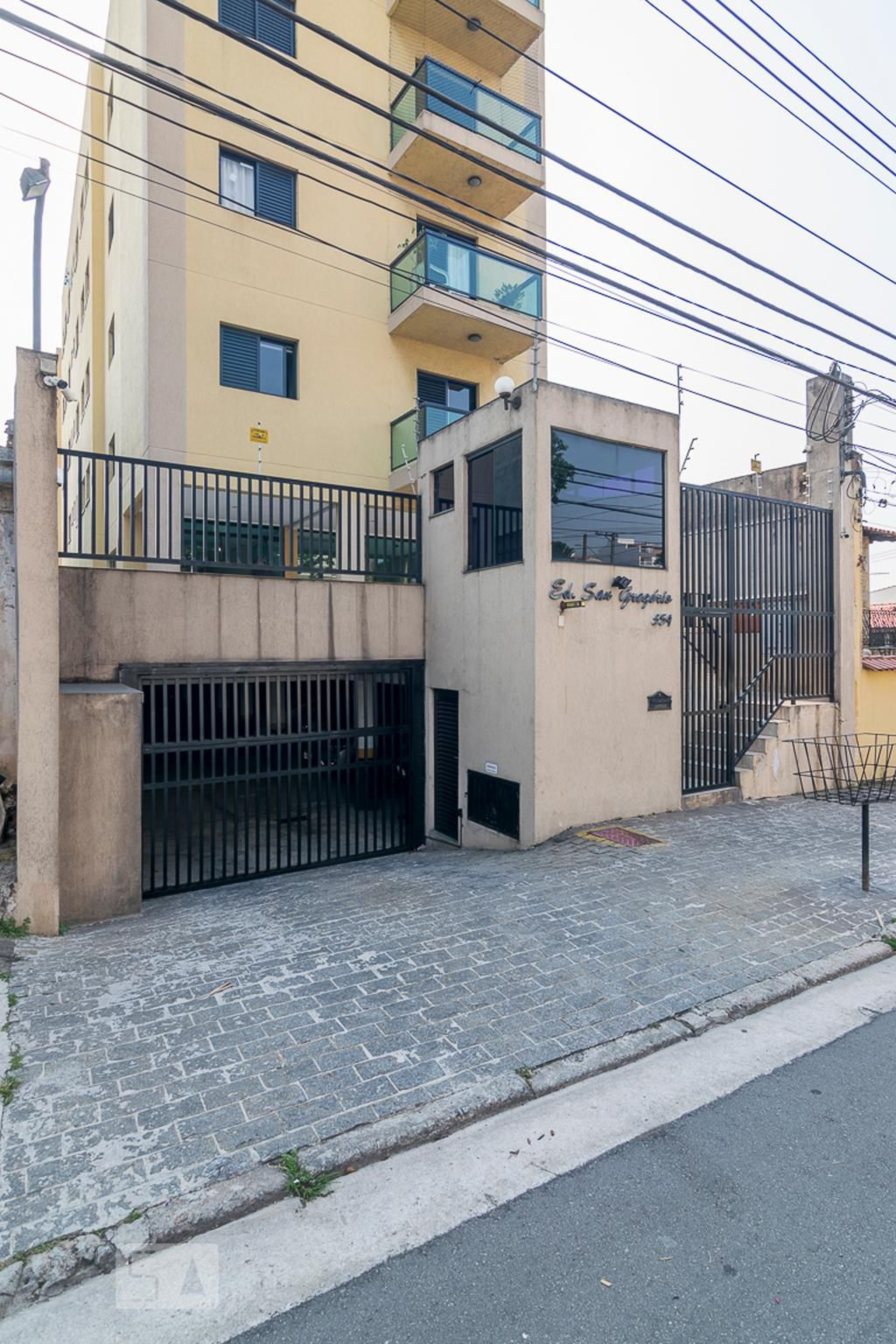 Fachada Condomínio em Rua Cotoxó, 559