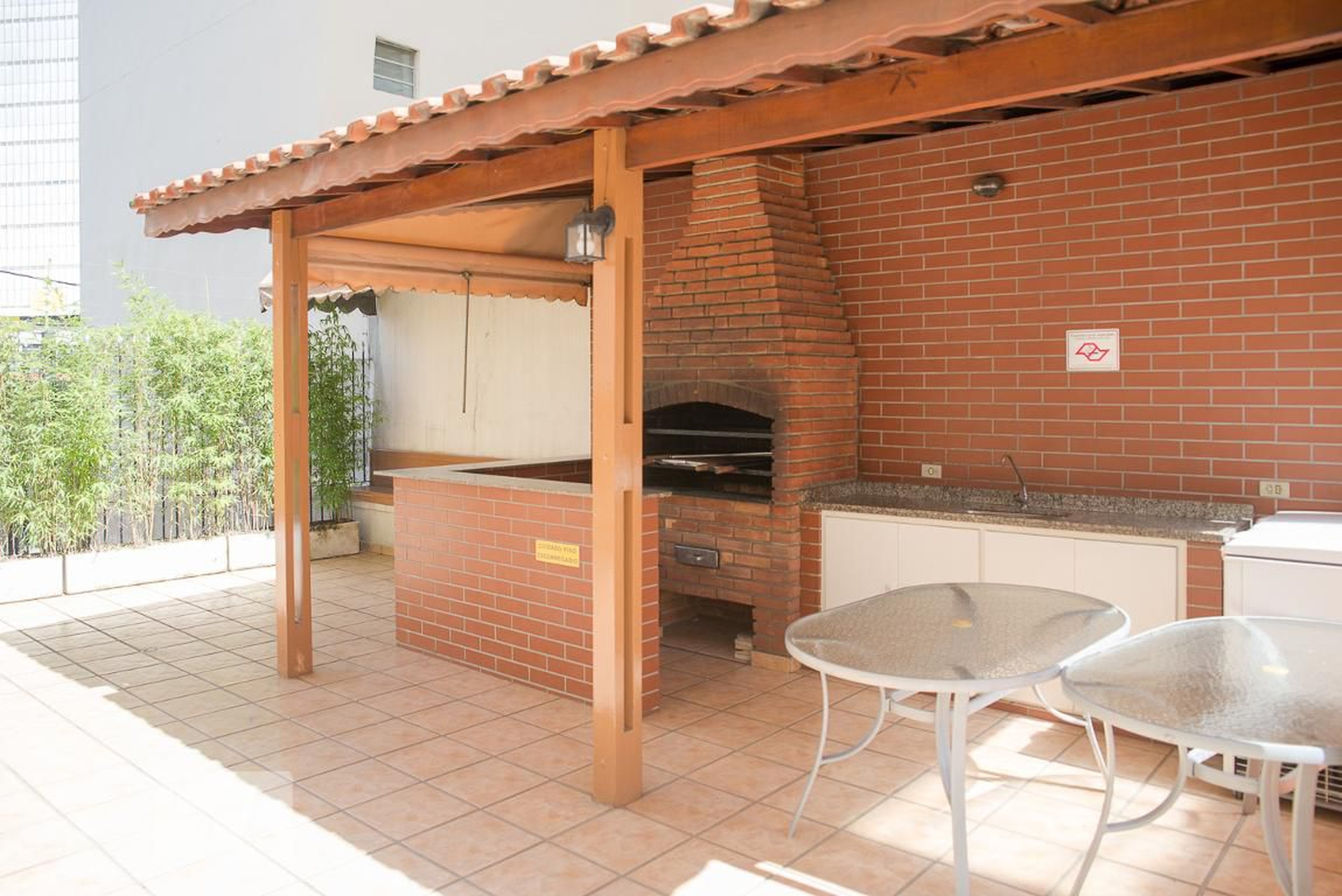 Churrasqueira 2 - Edifício Saint Honnore