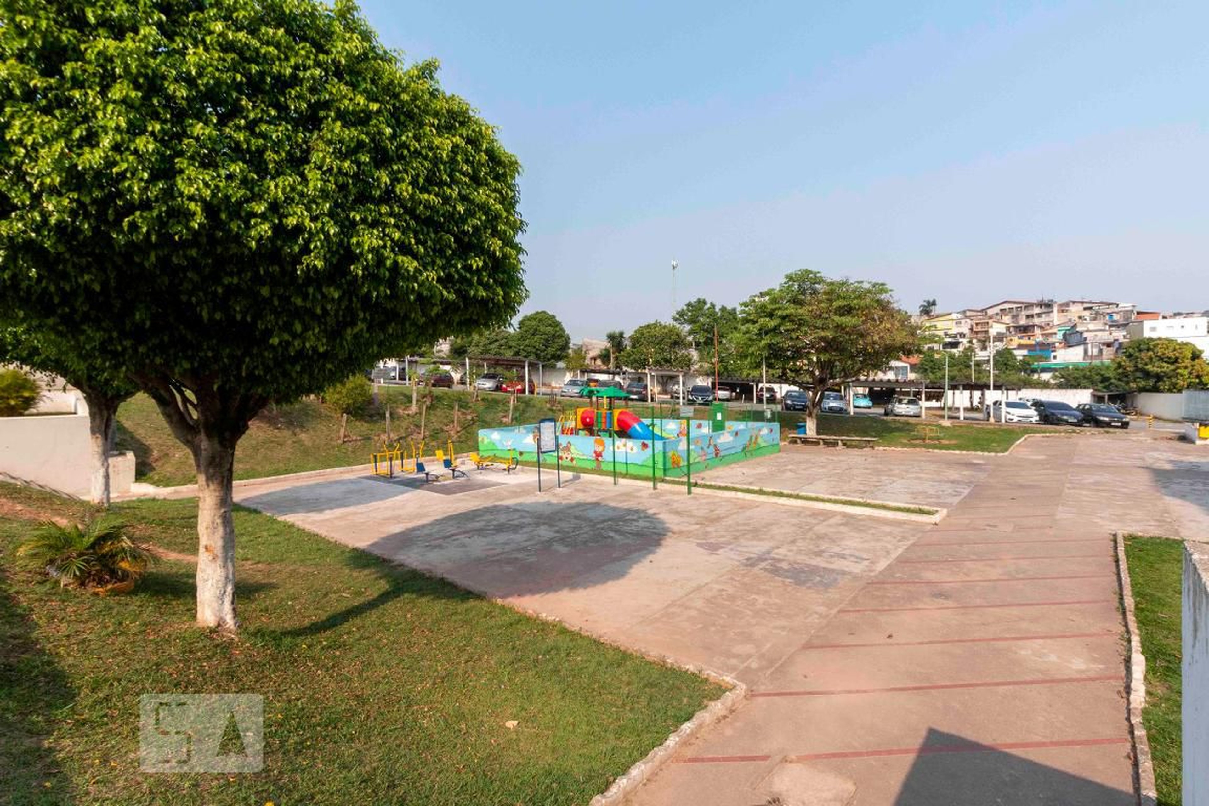 Área Externa - Jardim Centenário