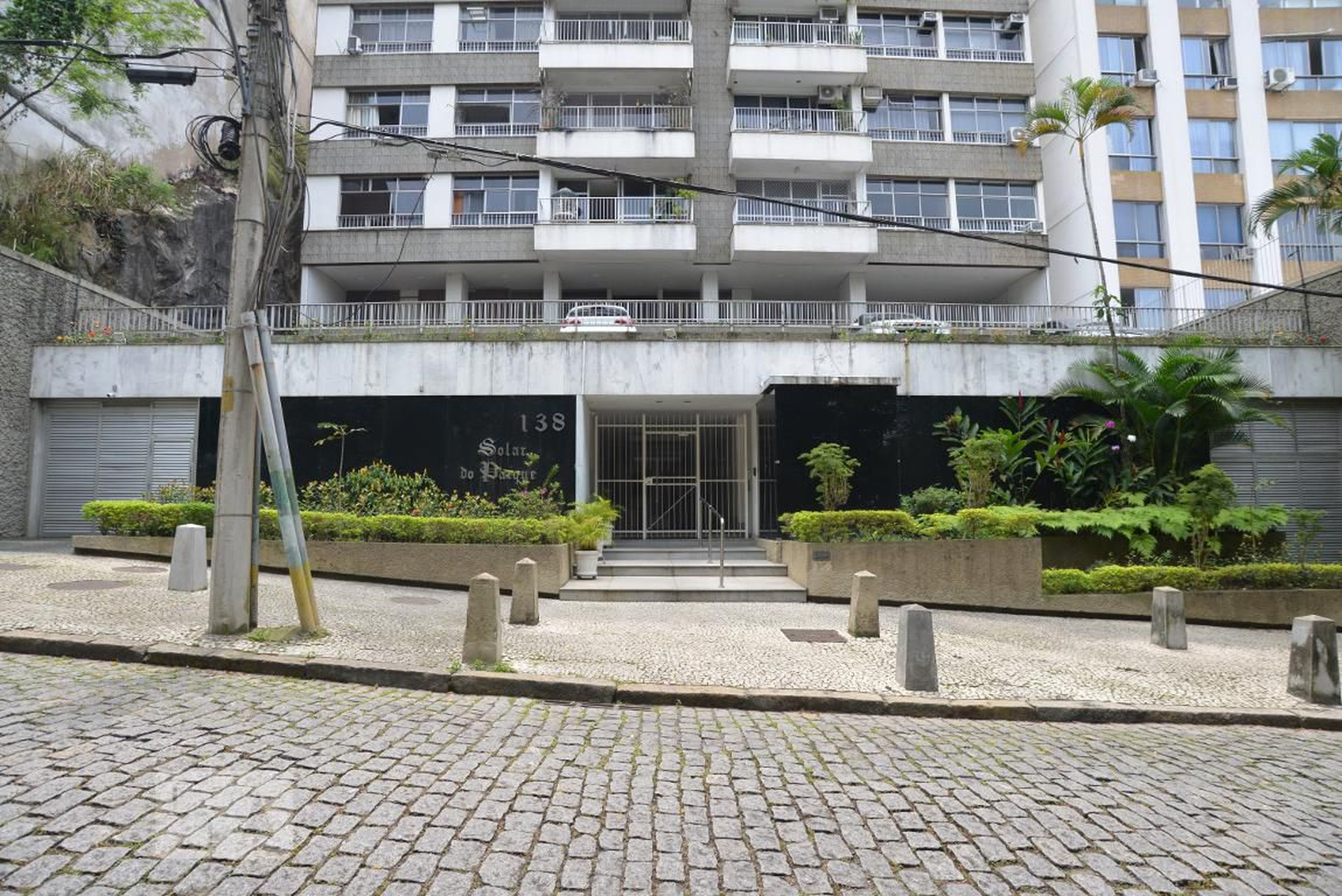 Fachada Condomínio Ed. Solar do parque