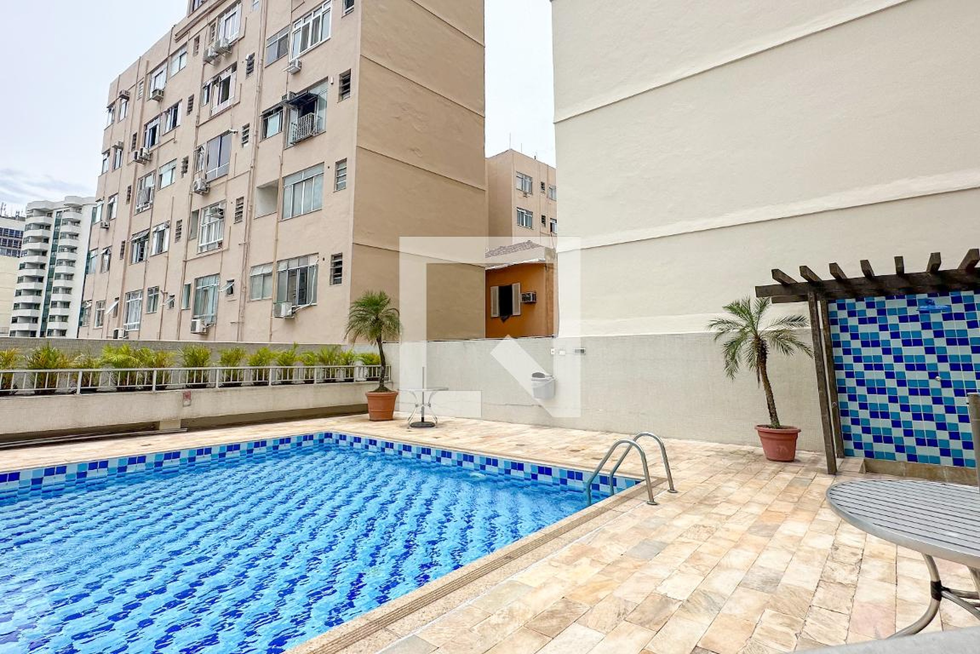 Piscina - Omni I Residence Service