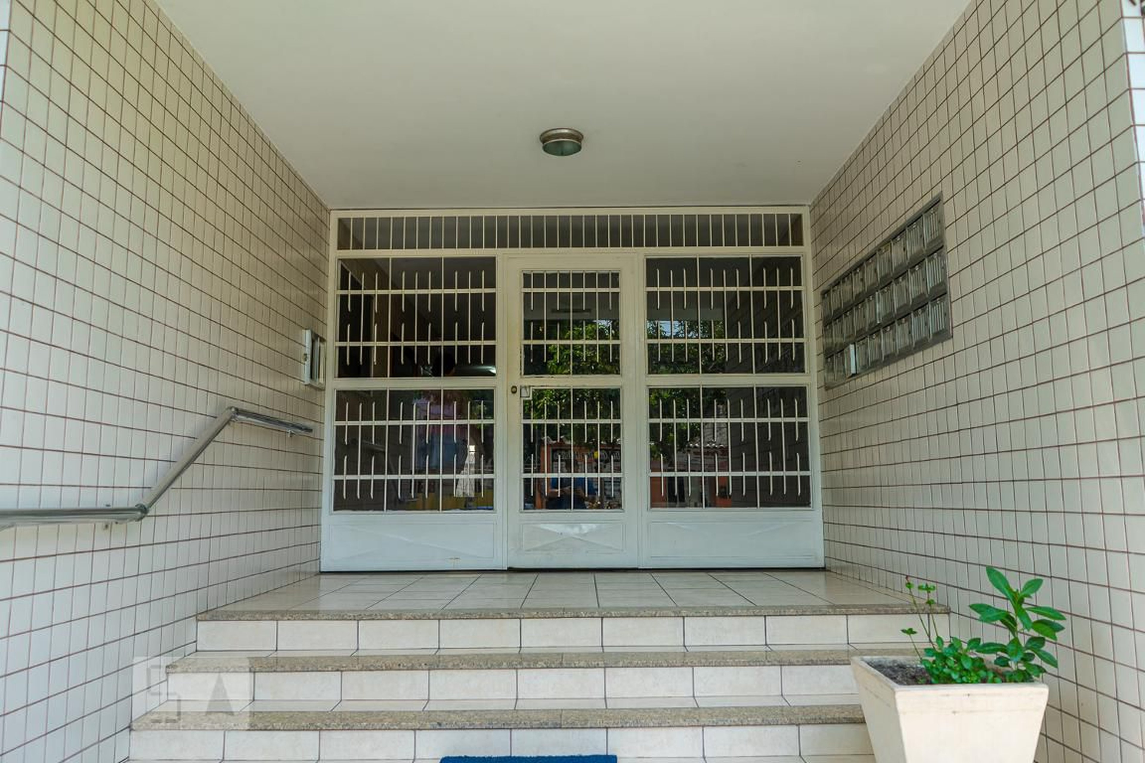 Entrada do prédio - Nossa Senhora de Fátima