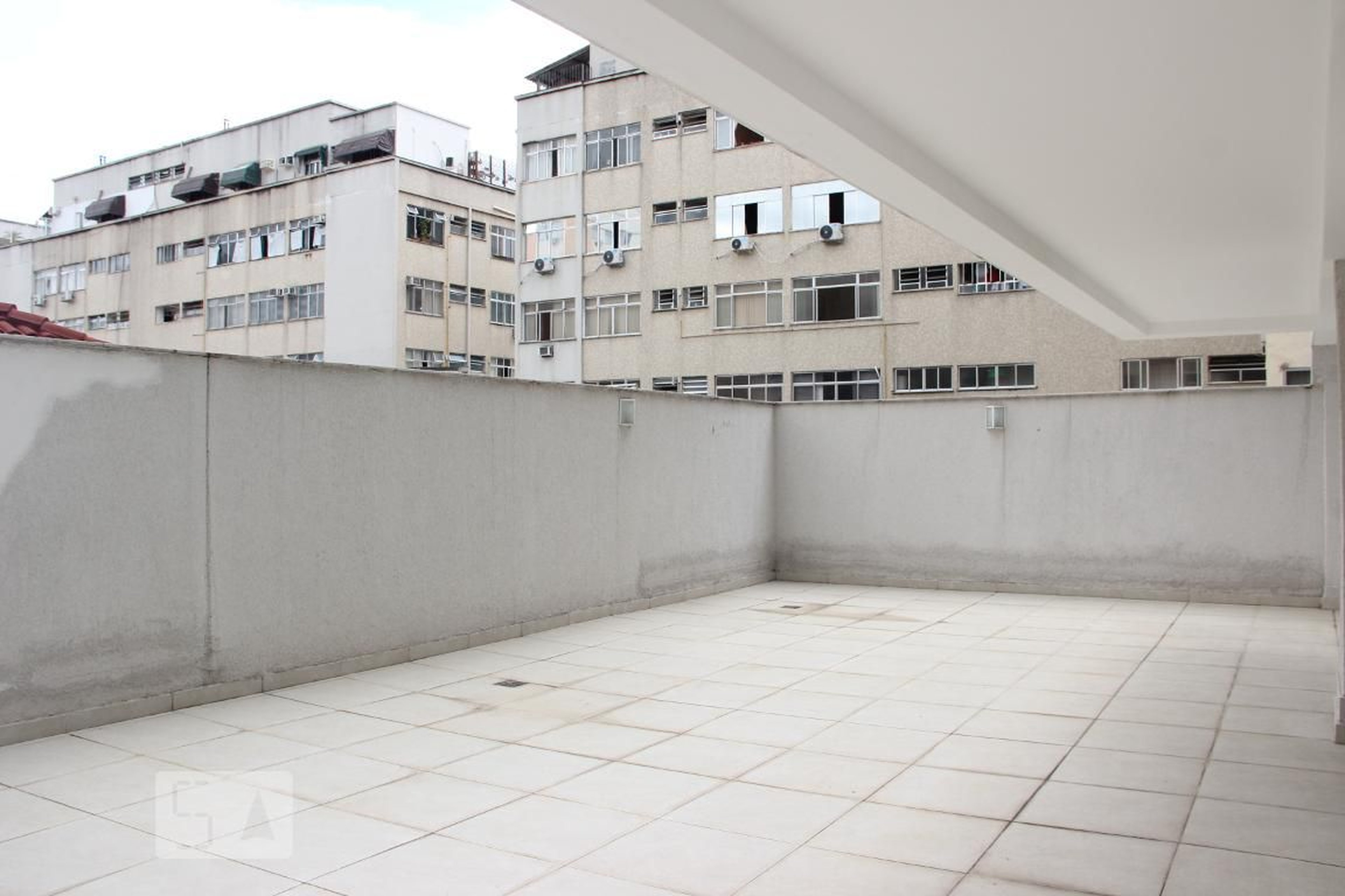 area comum - Edifício Residencias B. Spinoza