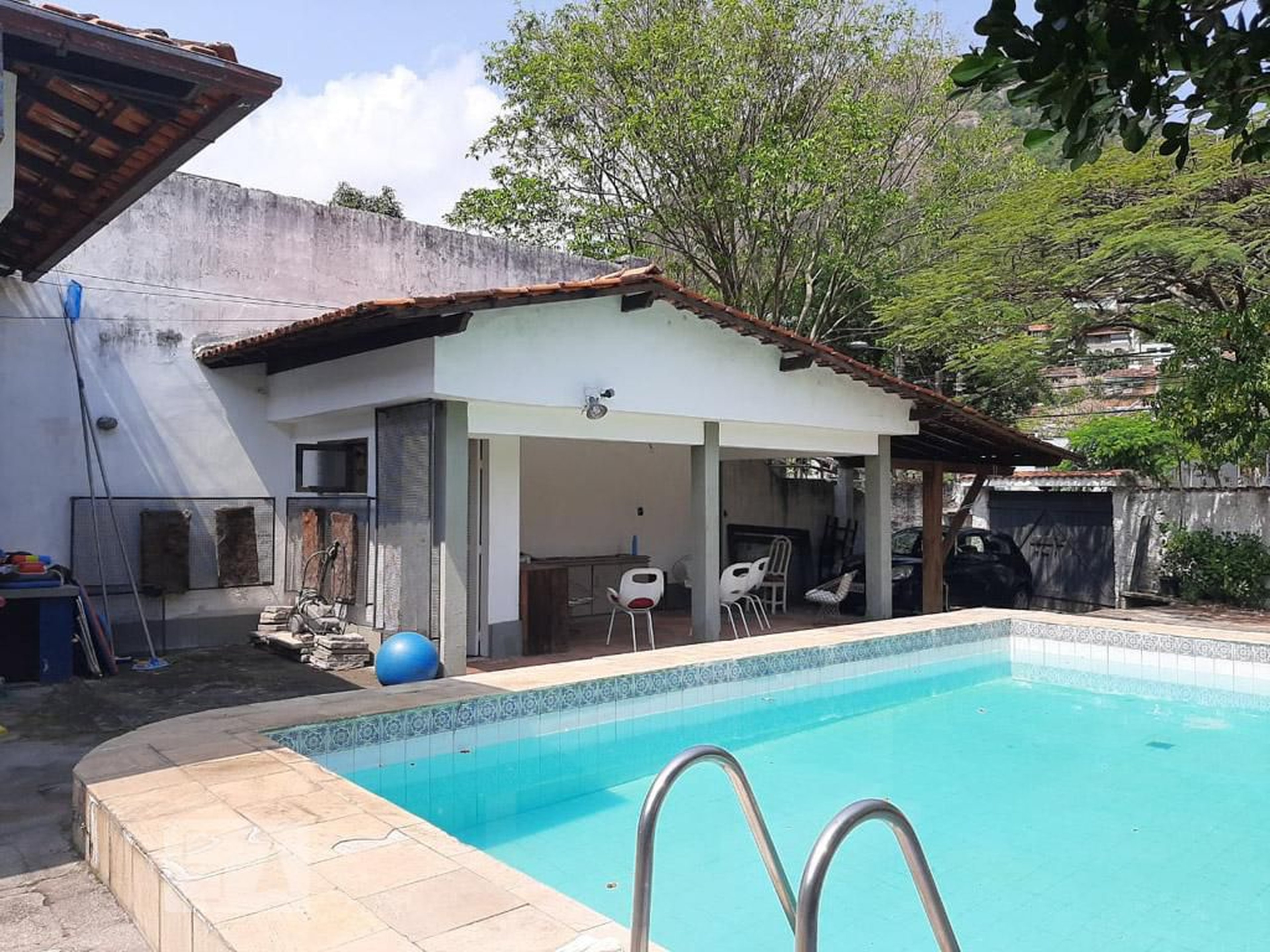 PISCINA Condomínio em Avenida Presidente Roosevelt, 393