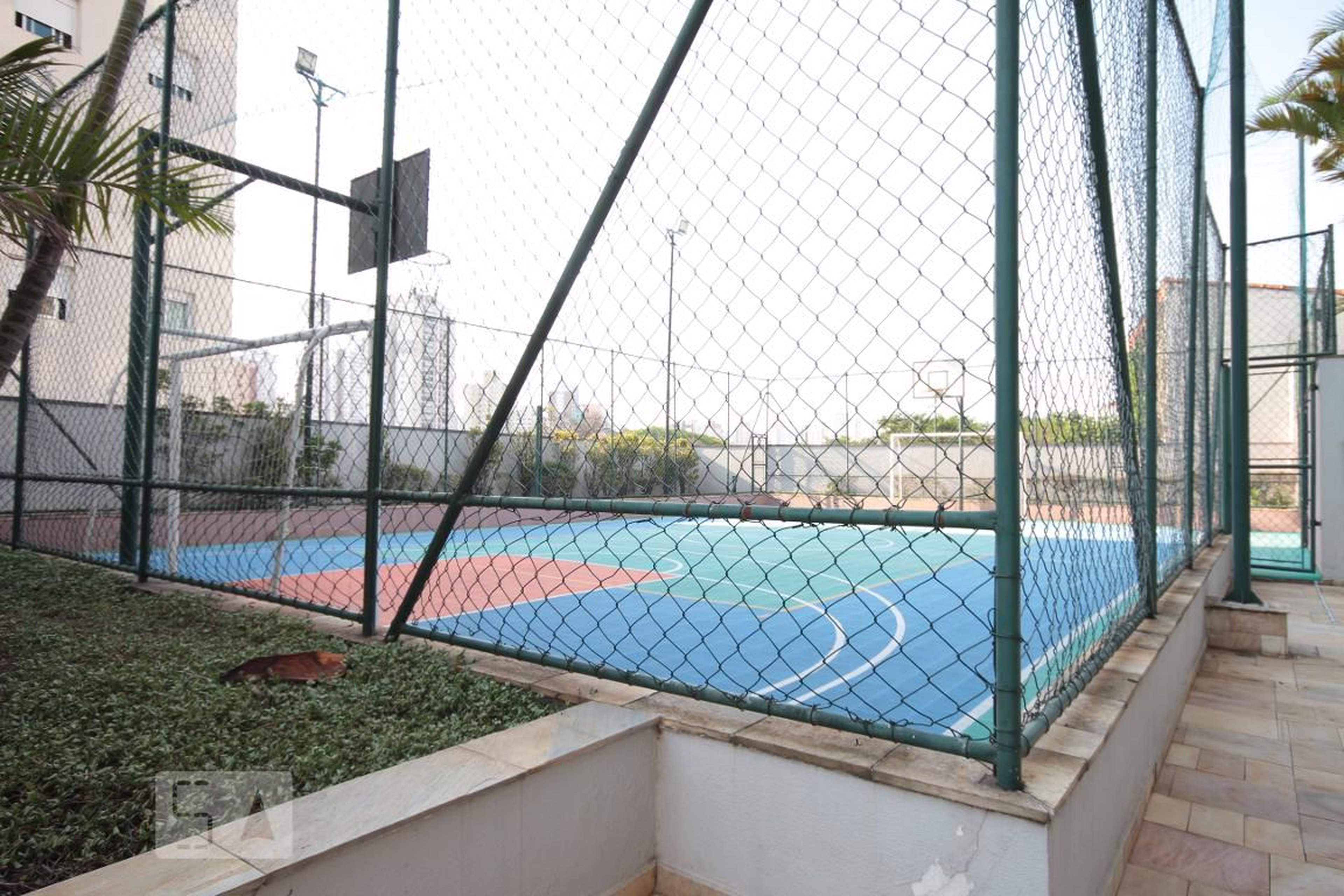 Quadra poliesportiva - South River