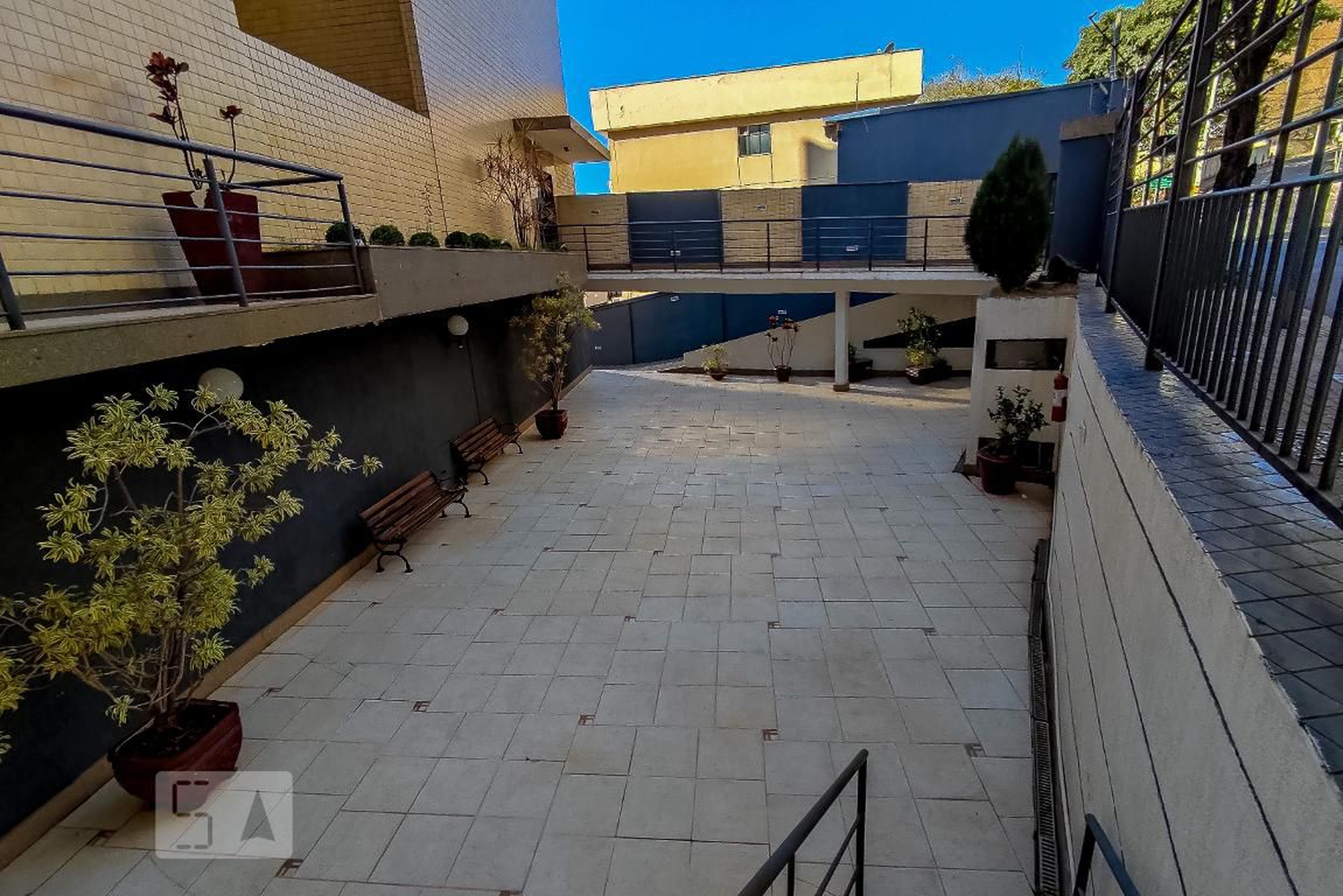 Área Externa - Edifício Jardim Sion