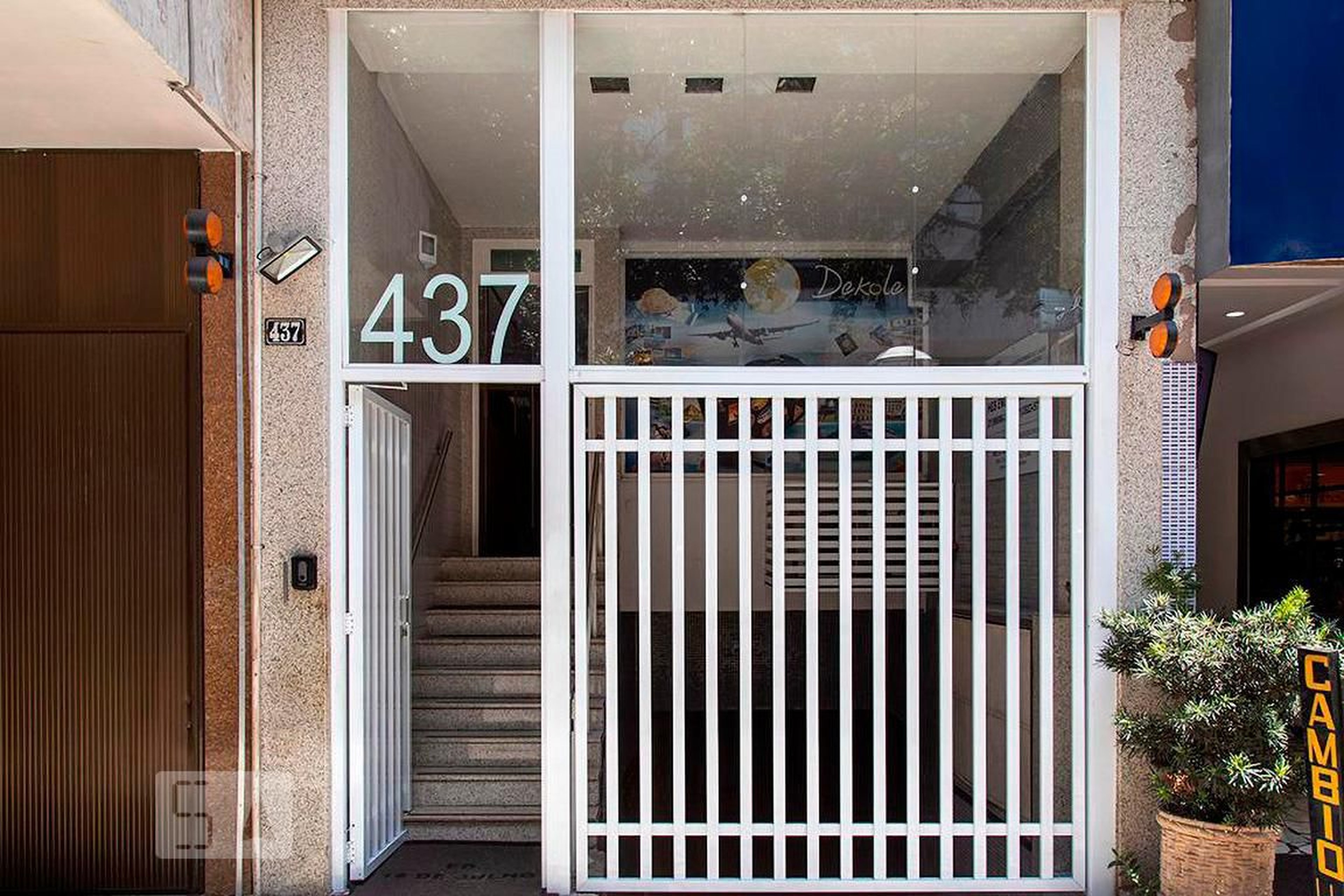 Fachada Condomínio 16 de Julho