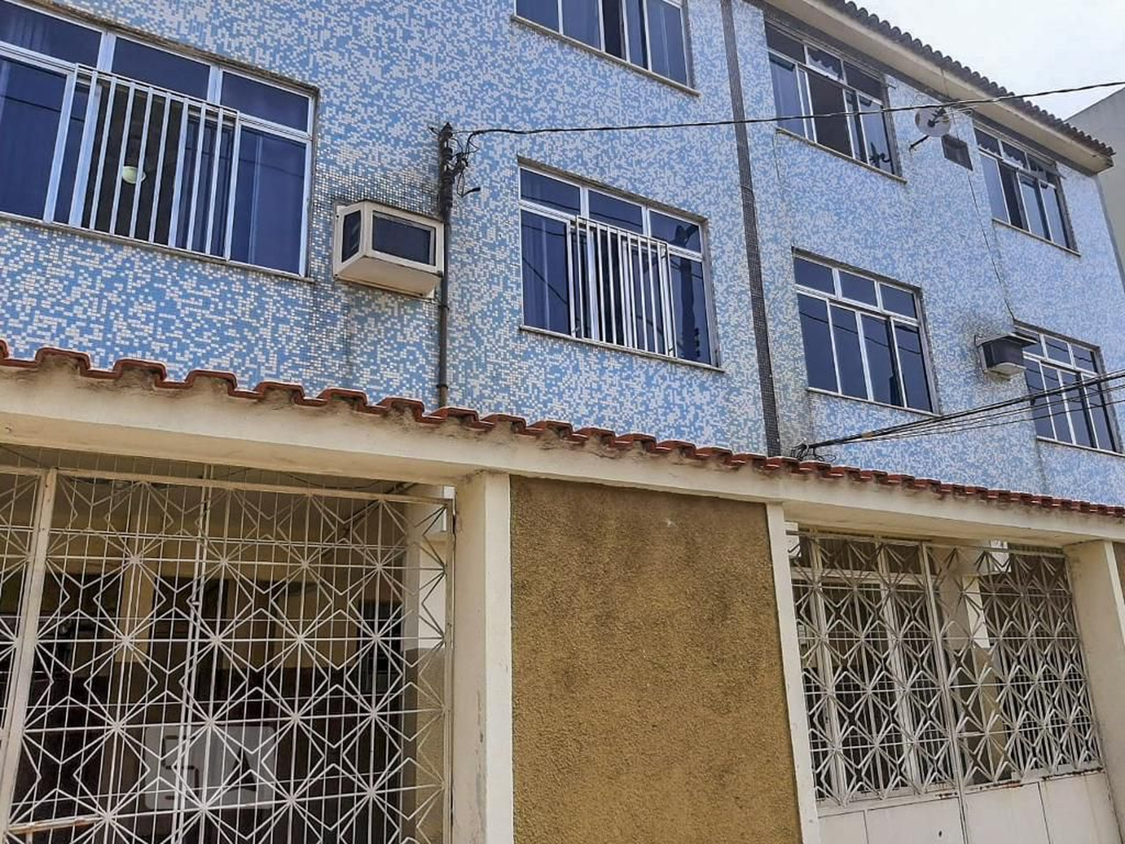 Fachada do Prédio Condomínio em Rua Engenheiro Edmundo Regis Bittencourt, 334