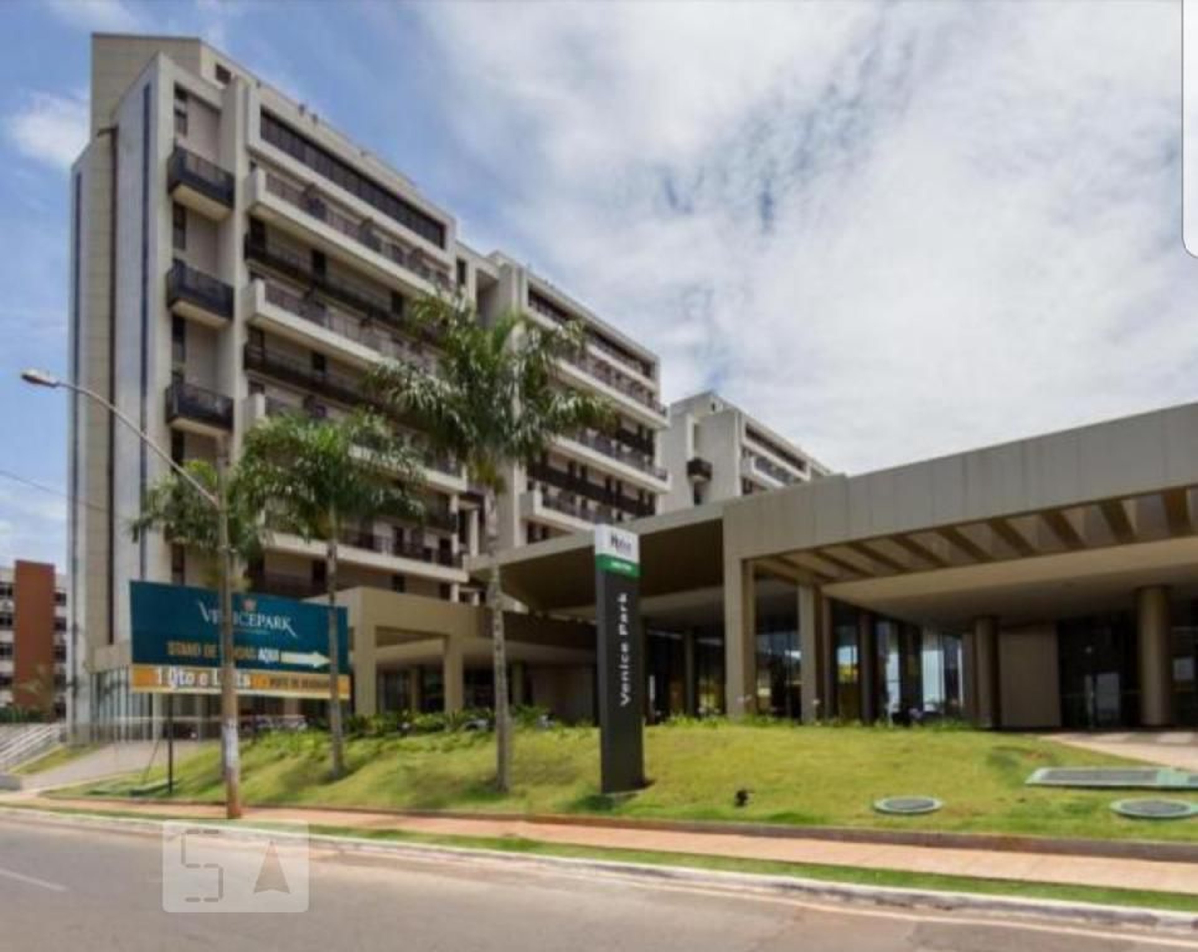 Fachada Condomínio em Sgcv, 10