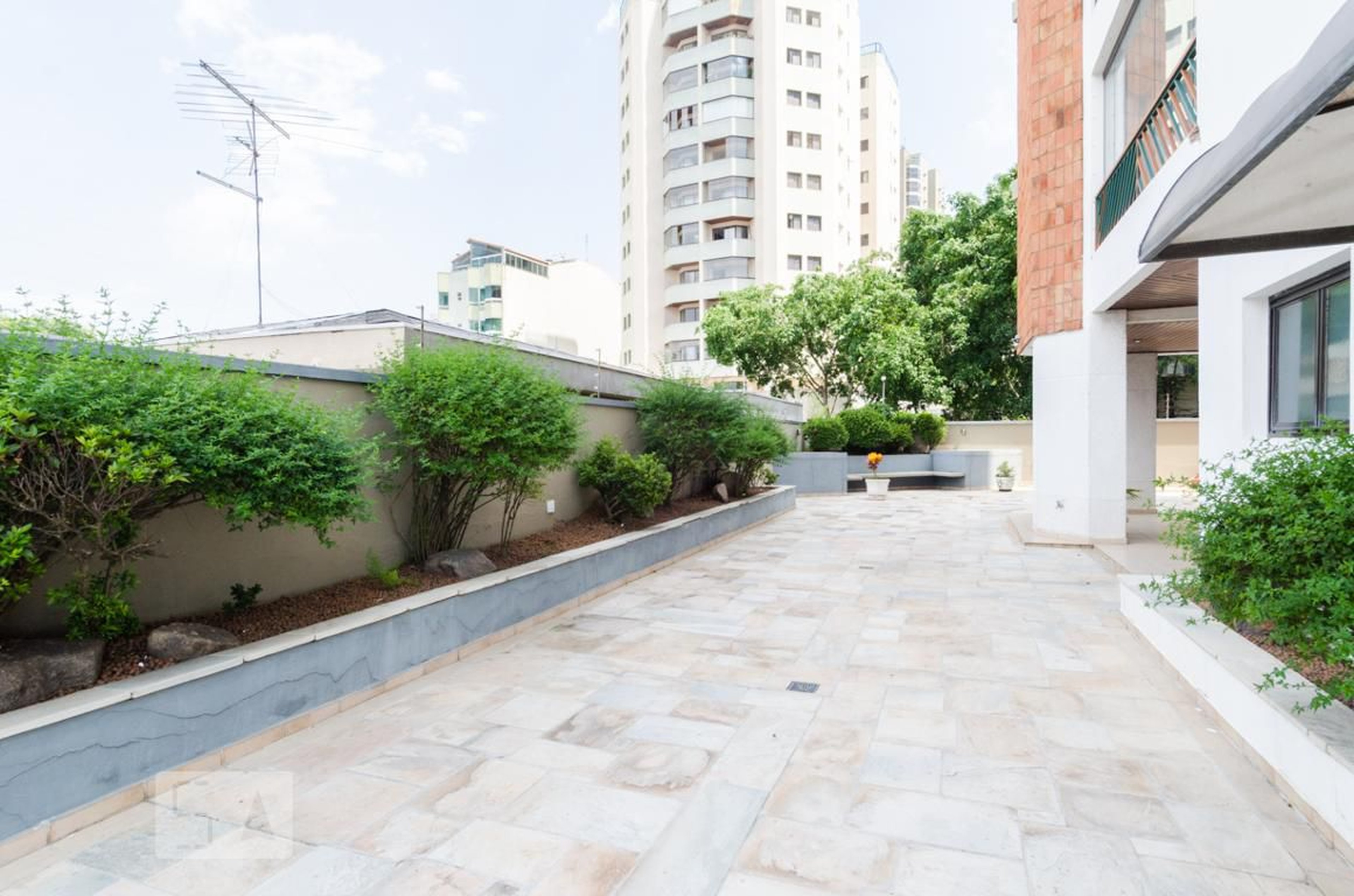 Área Externa - Edifício Cancun