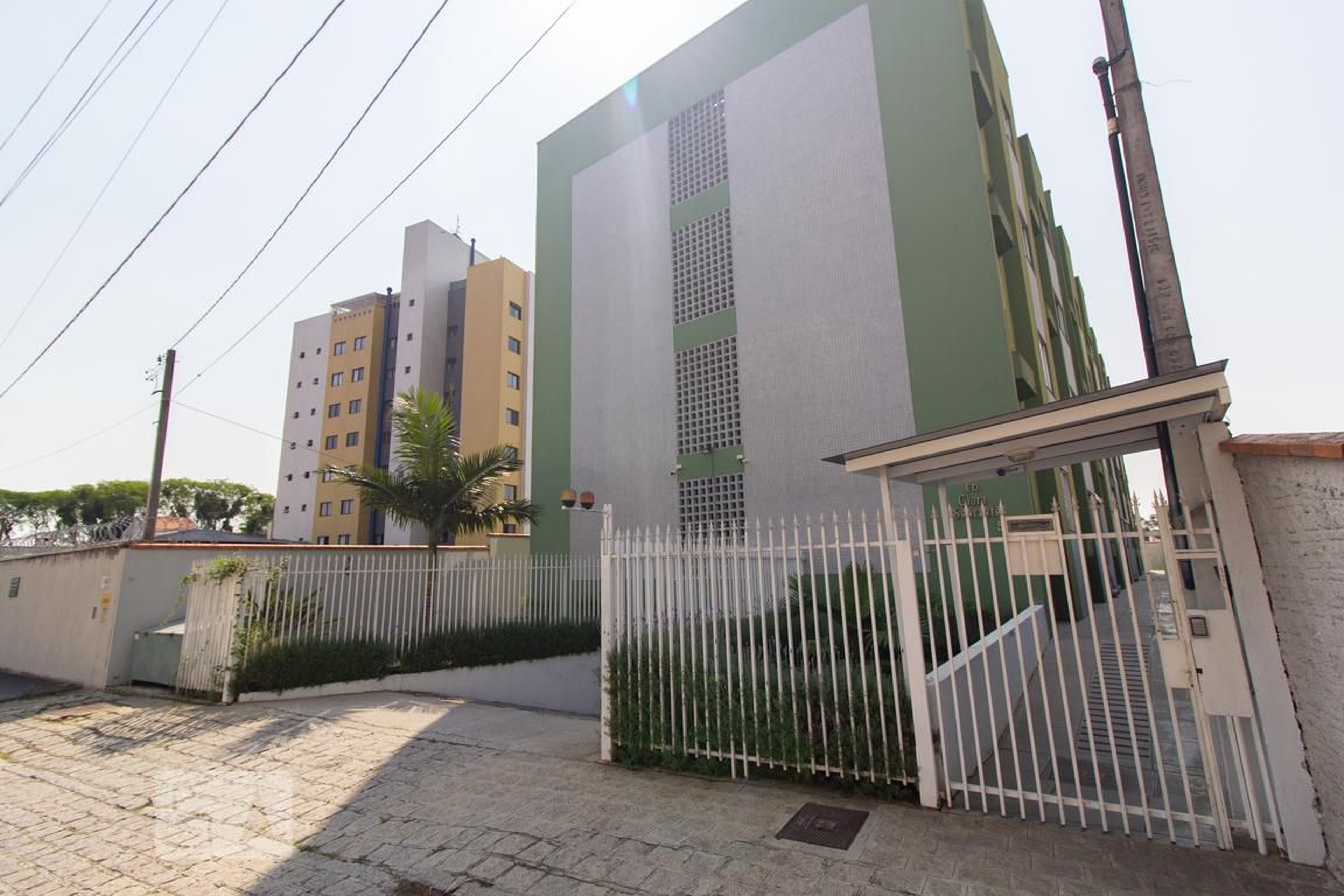 Fachada do Condomínio Condomínio Clara Scorzato