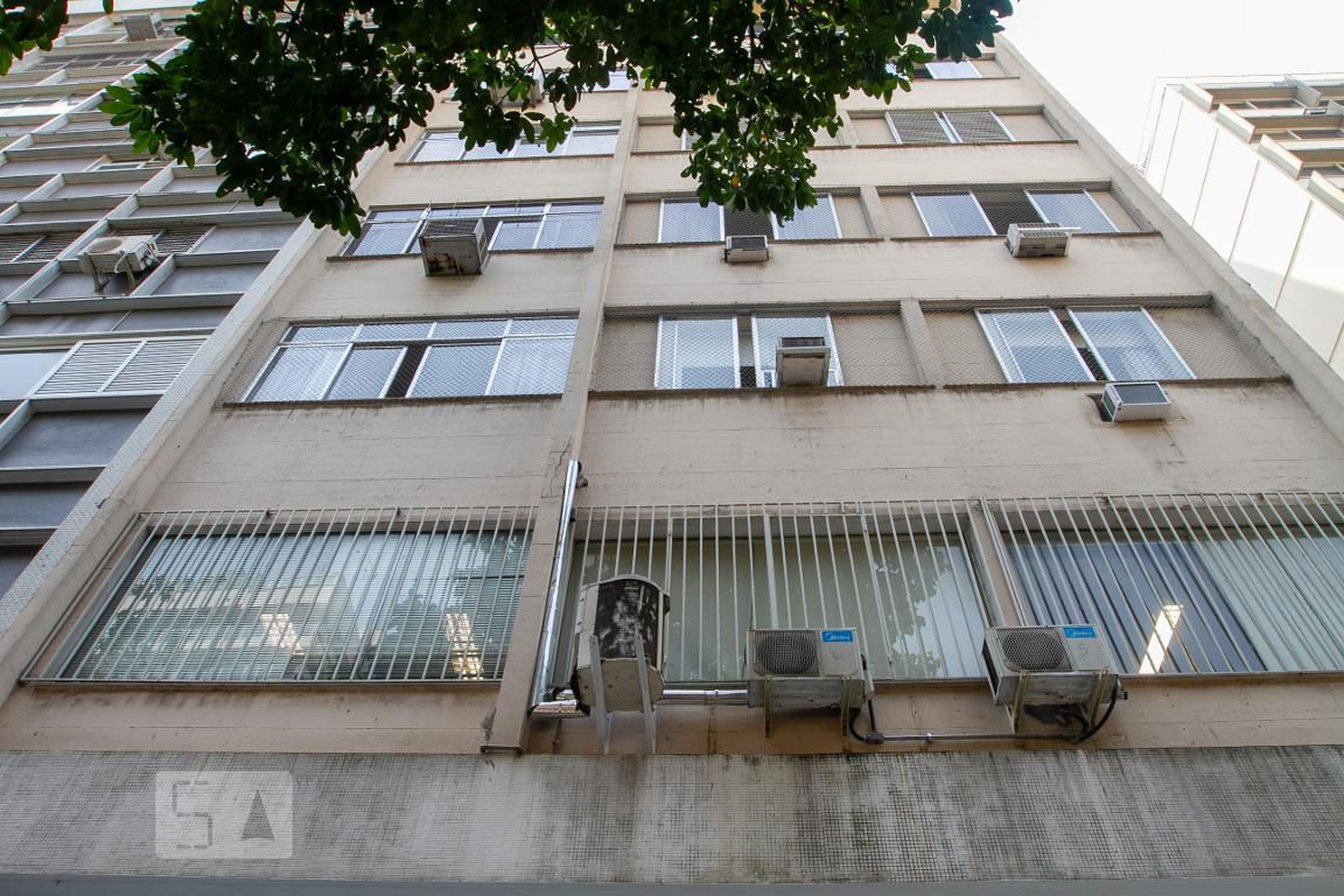 Fachada do Prédio Condomínio em Rua Visconde de Pirajá, 168