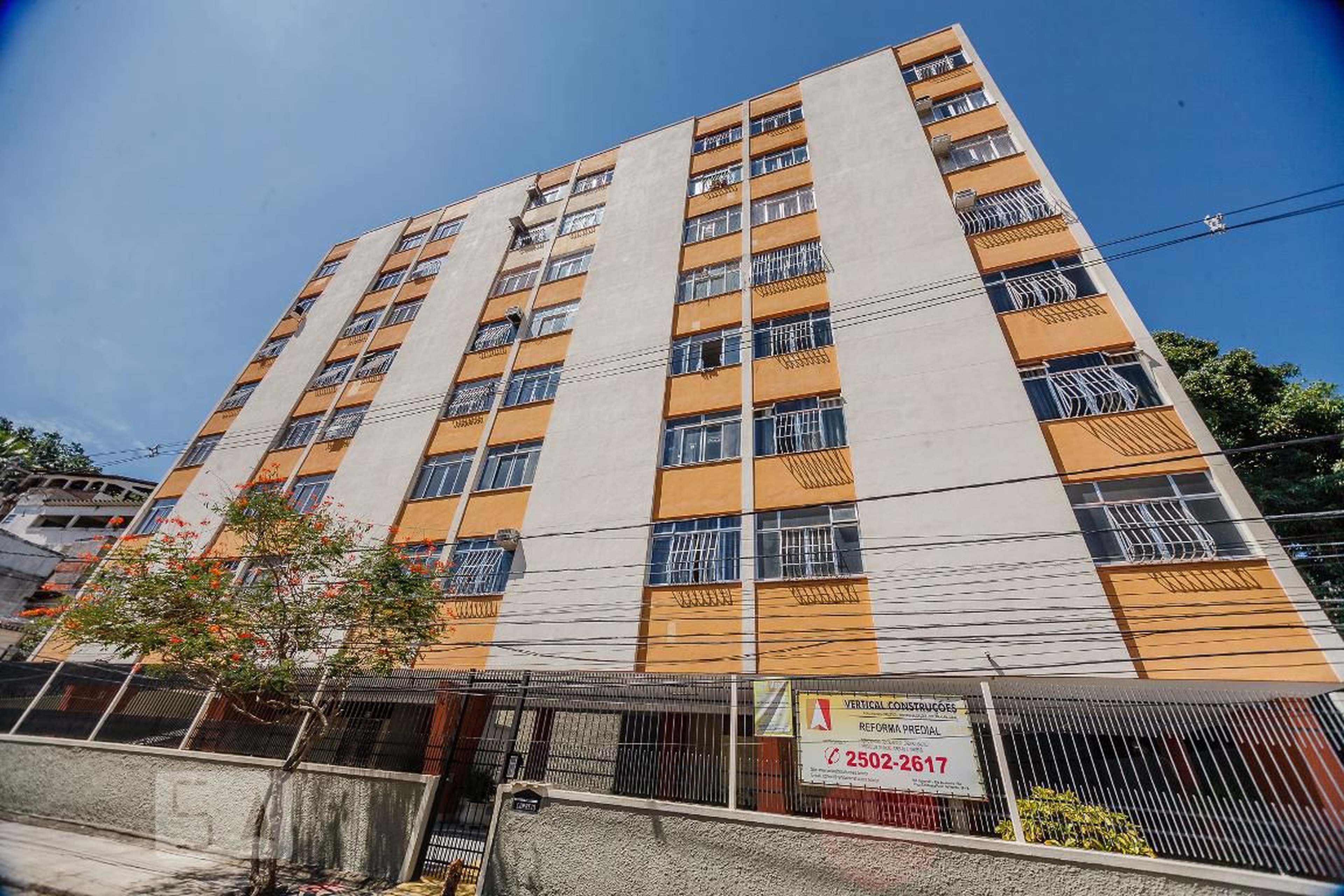 Fachada Condomínio Malubi