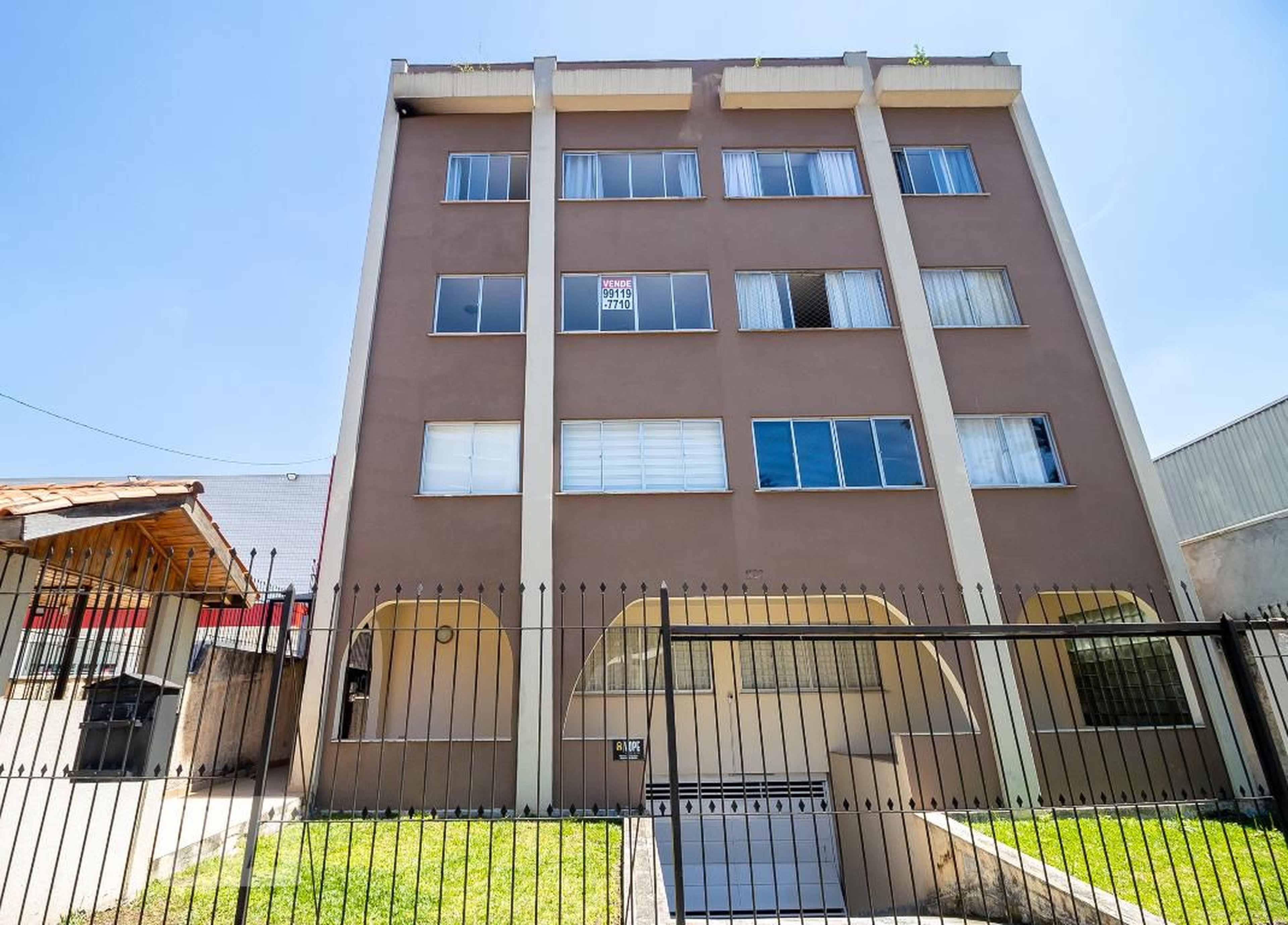 Fachada Condomínio Dona Joana